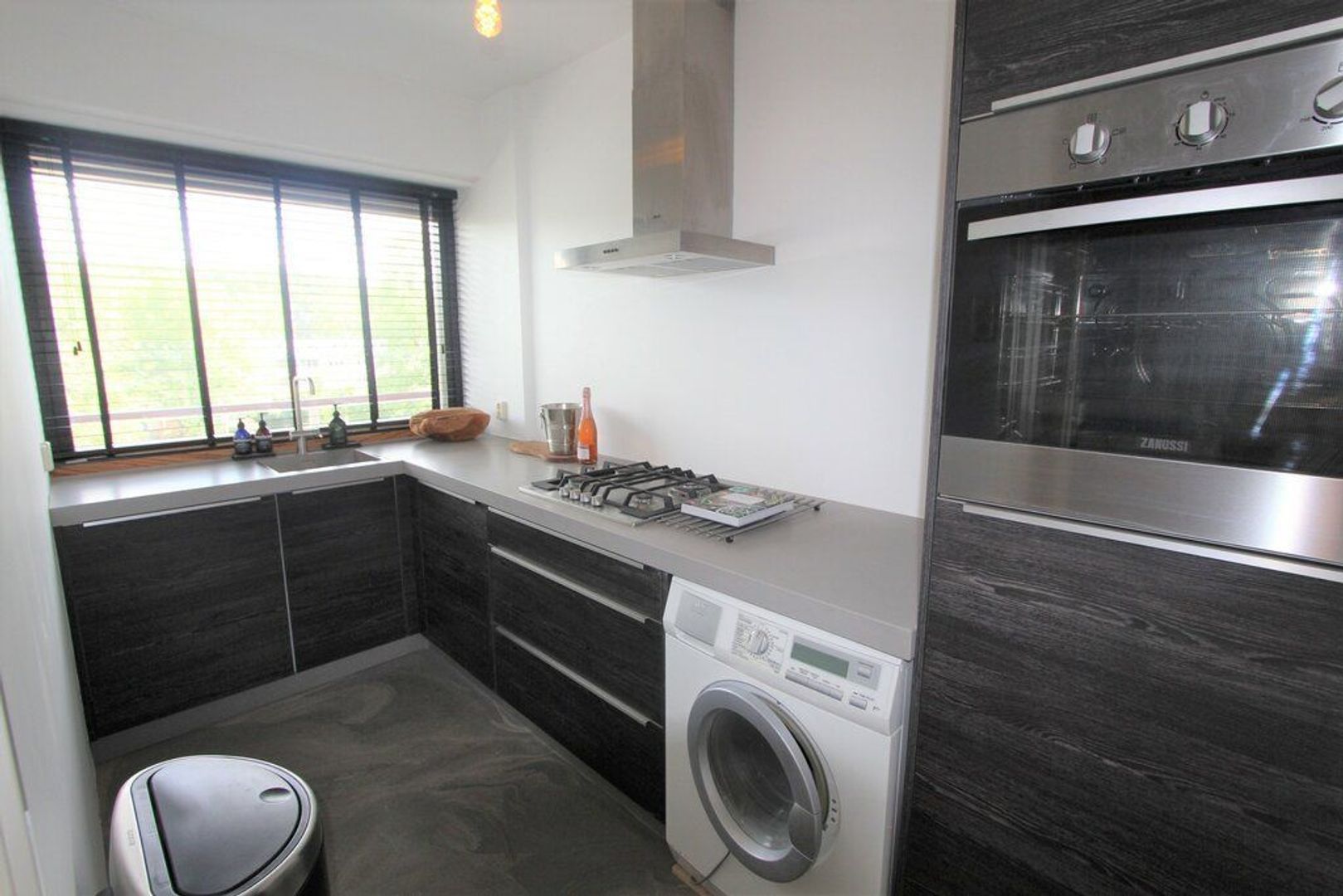 Burgemeester Hogguerstraat 109, Amsterdam foto-14 blur