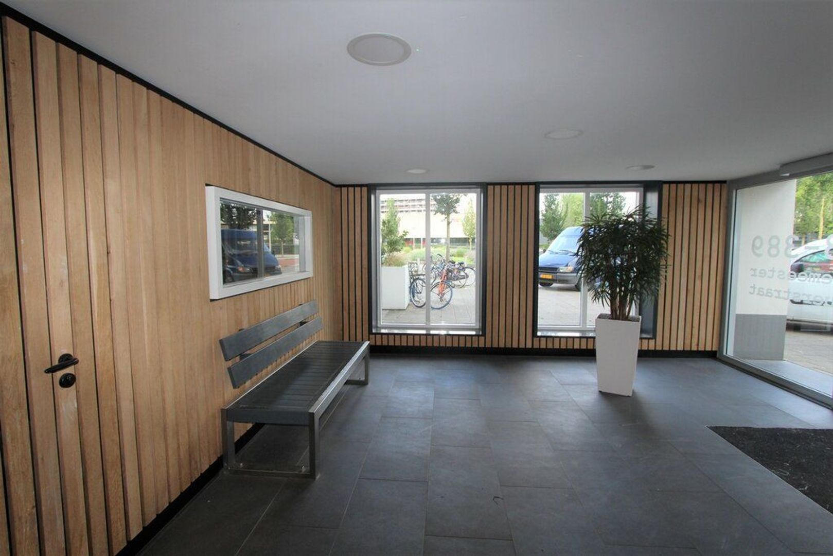 Burgemeester Hogguerstraat 109, Amsterdam foto-1 blur