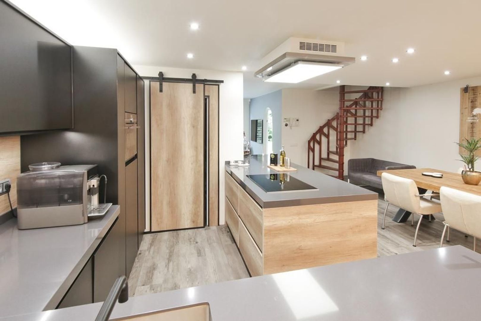 Hilverbeekstraat 11, Amsterdam foto-5 blur