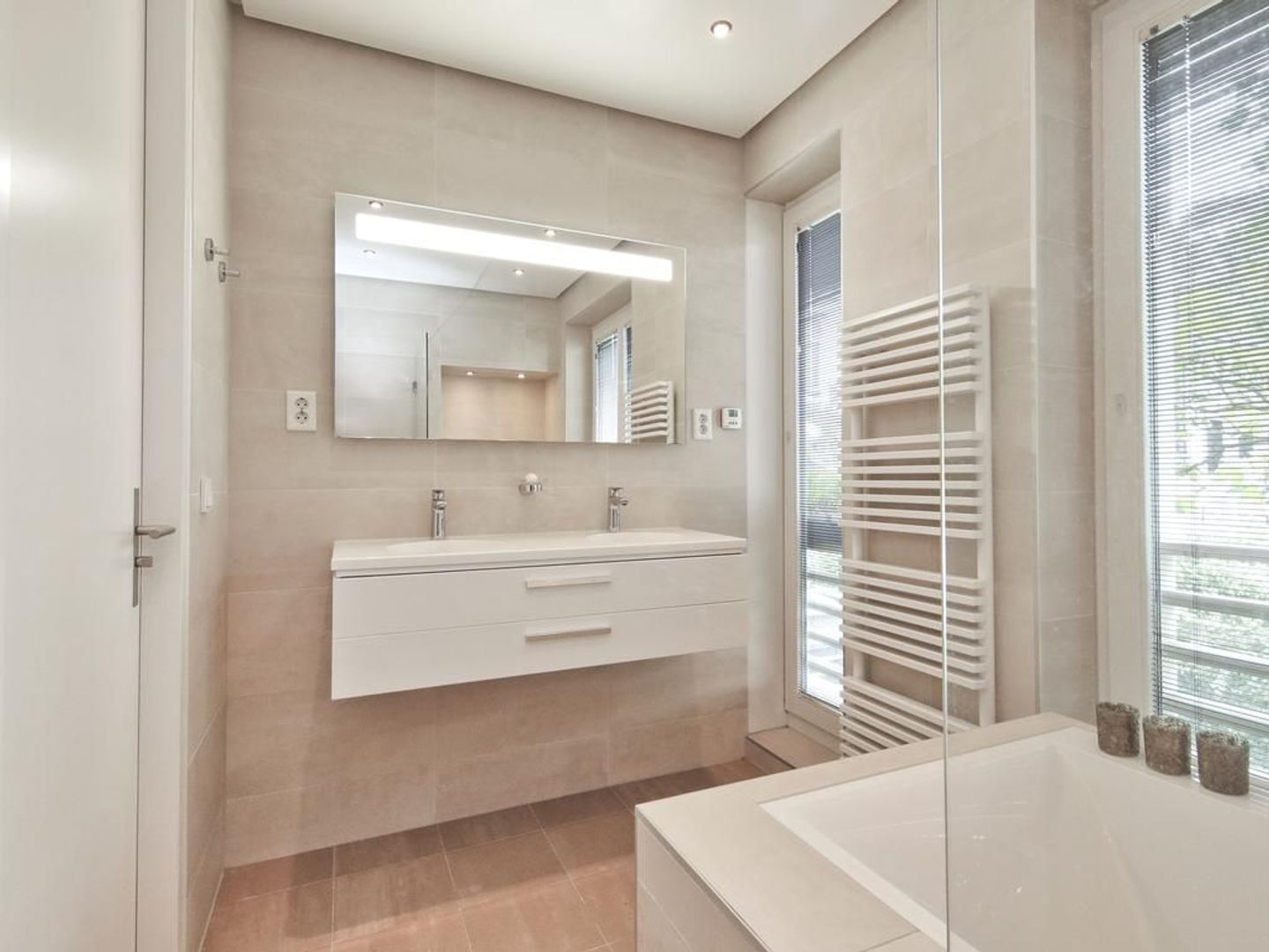 Plantage Muidergracht 105 A, Amsterdam foto-24 blur