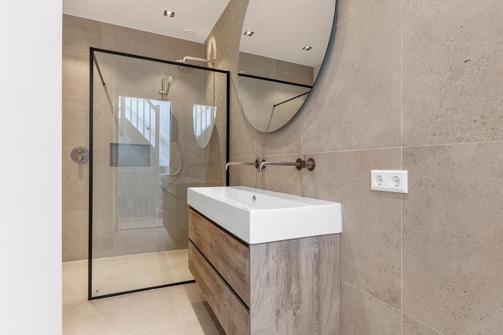 Koninginneweg 181 3, Amsterdam foto-11 blur