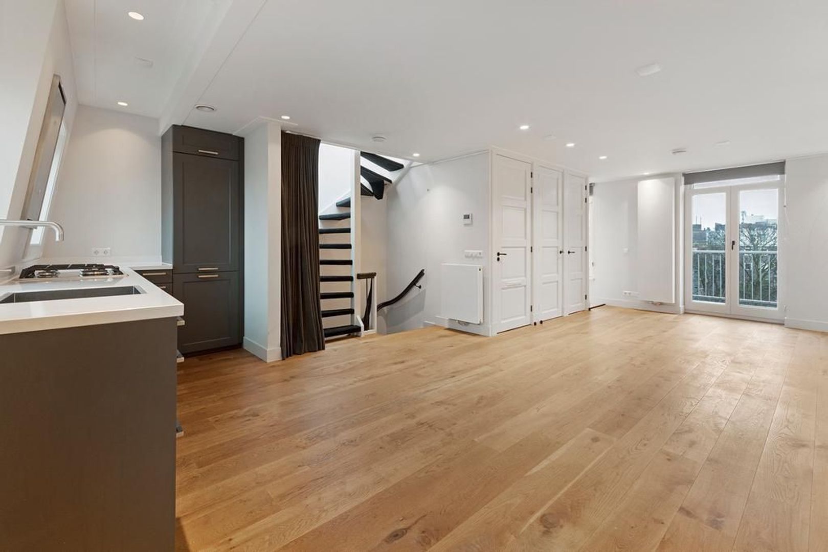 Van Woustraat 91 4, Amsterdam foto-4 blur