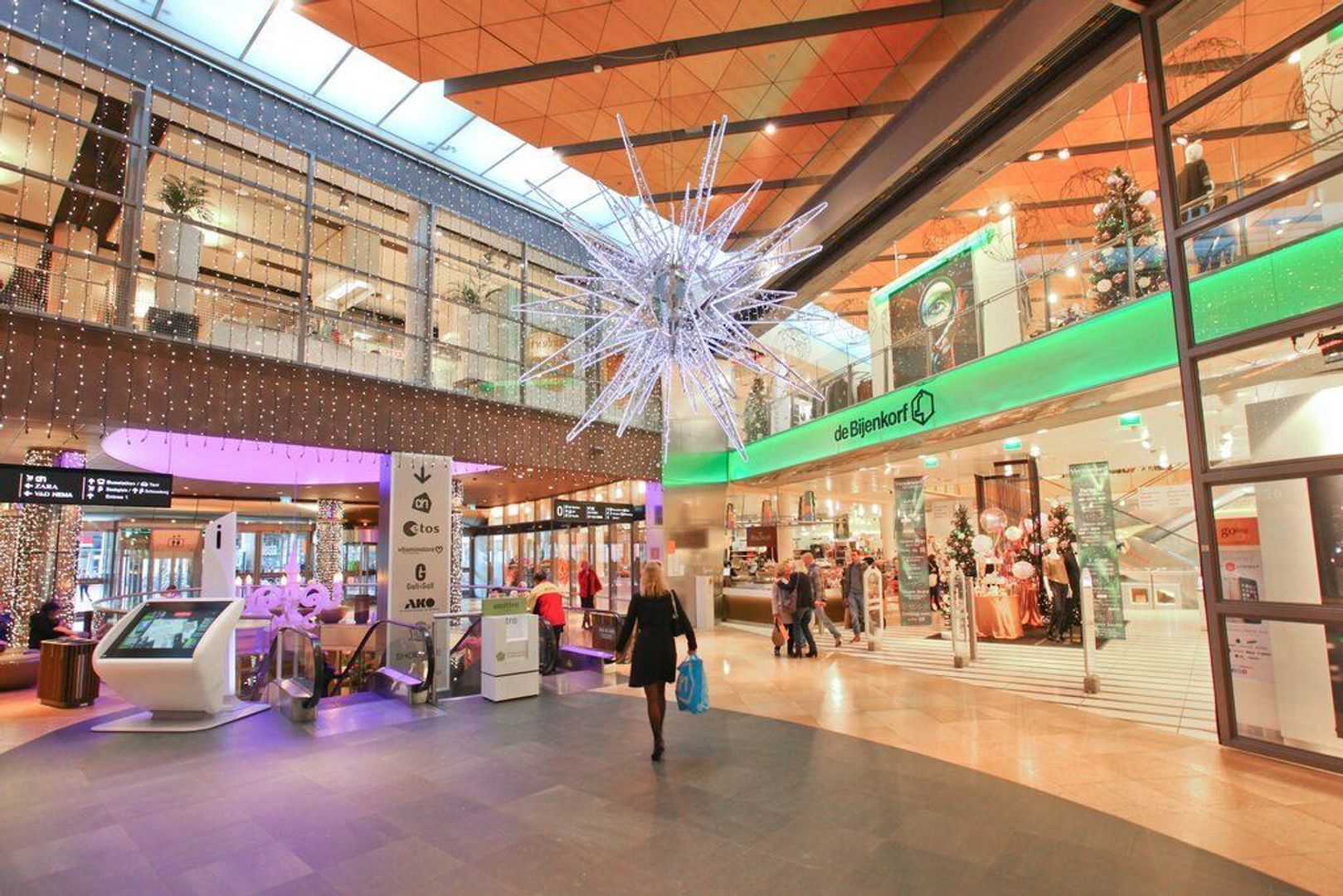 Populierenlaan 469, Amstelveen foto-15 blur