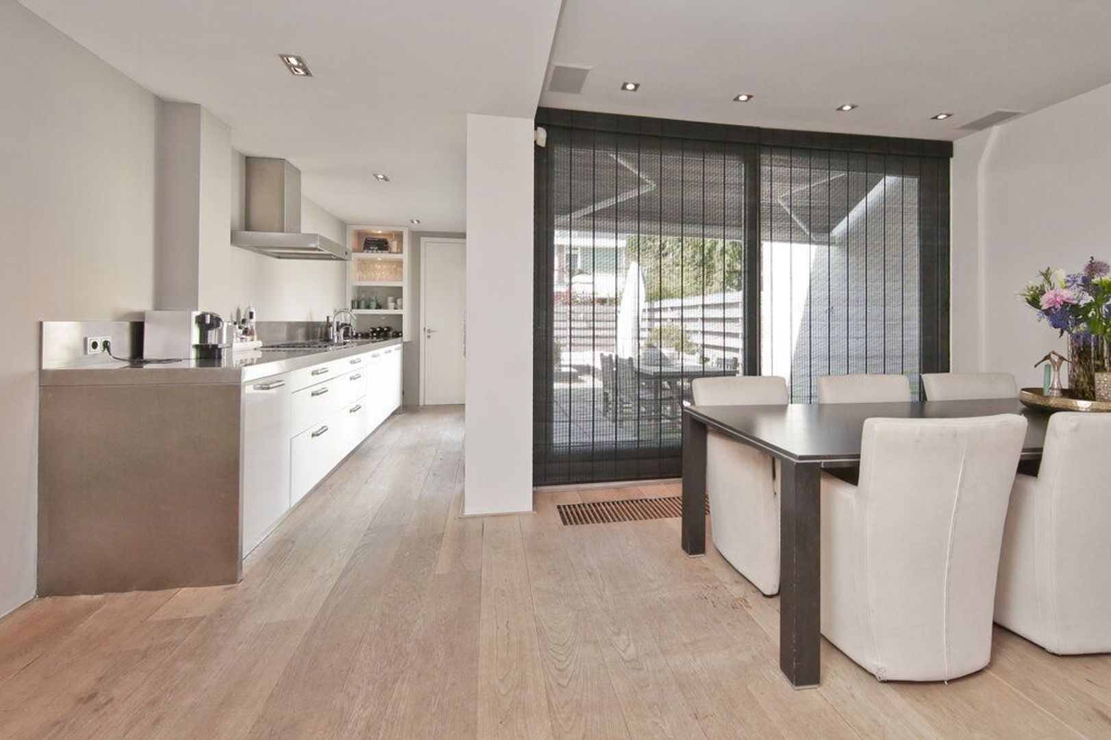 Opveld 10, Amsterdam foto-9 blur