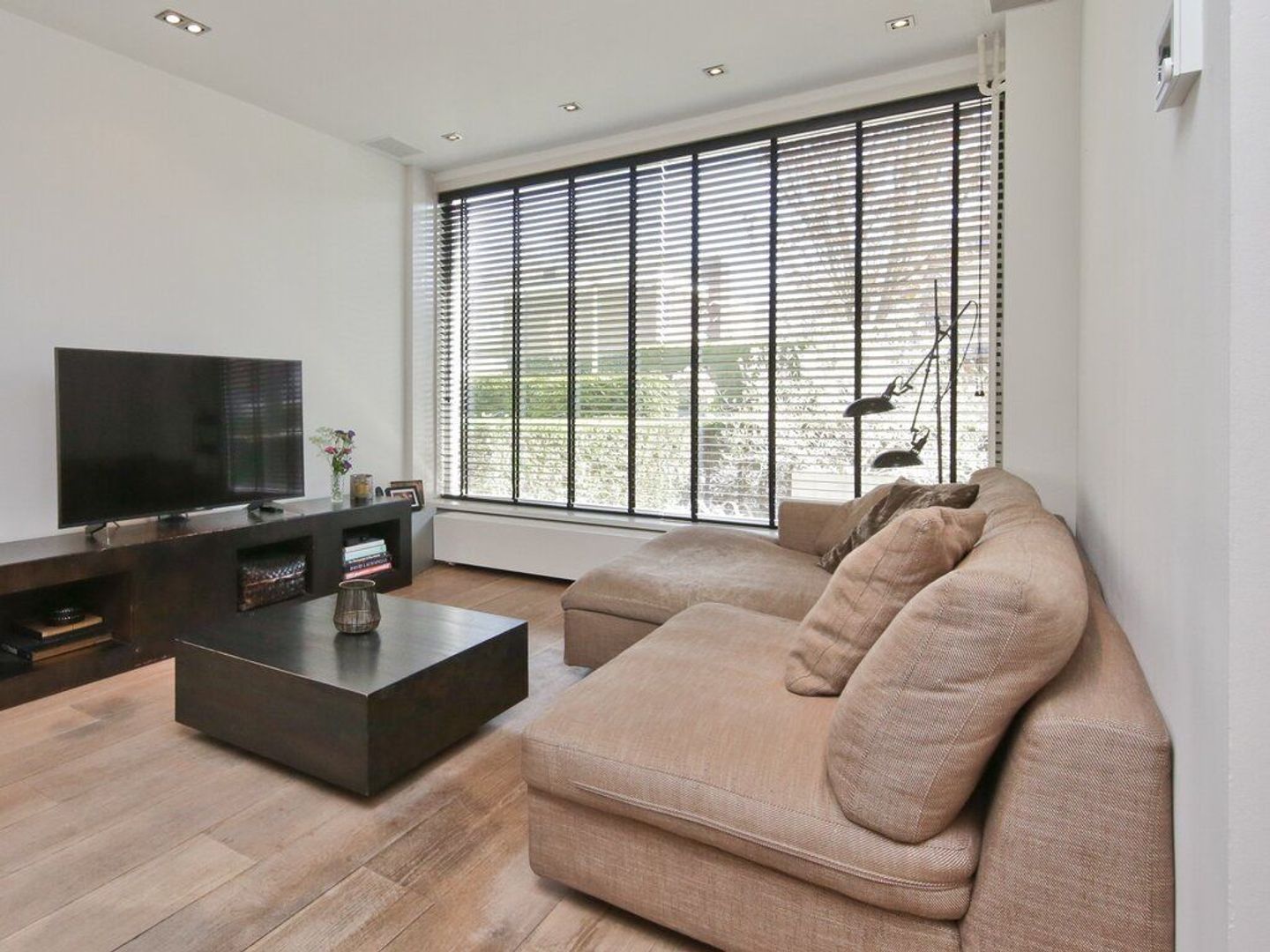 Opveld 10, Amsterdam foto-11 blur