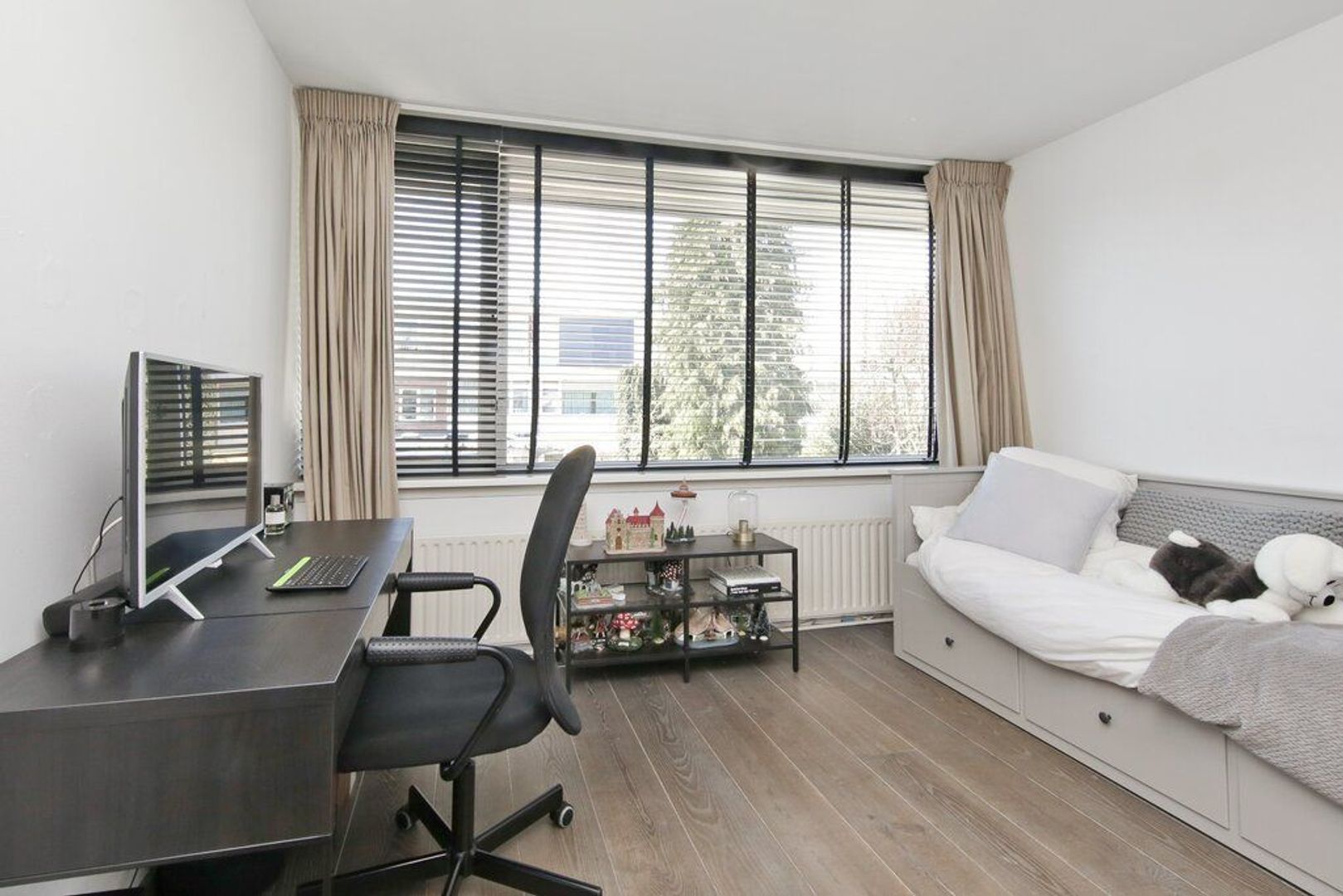 Opveld 10, Amsterdam foto-25 blur