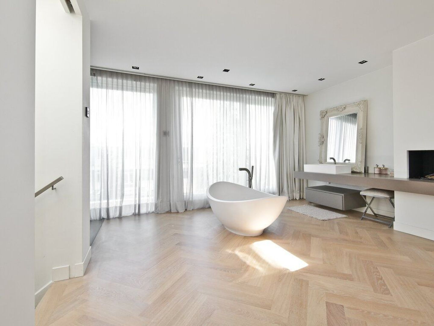 Opveld 10, Amsterdam foto-42 blur