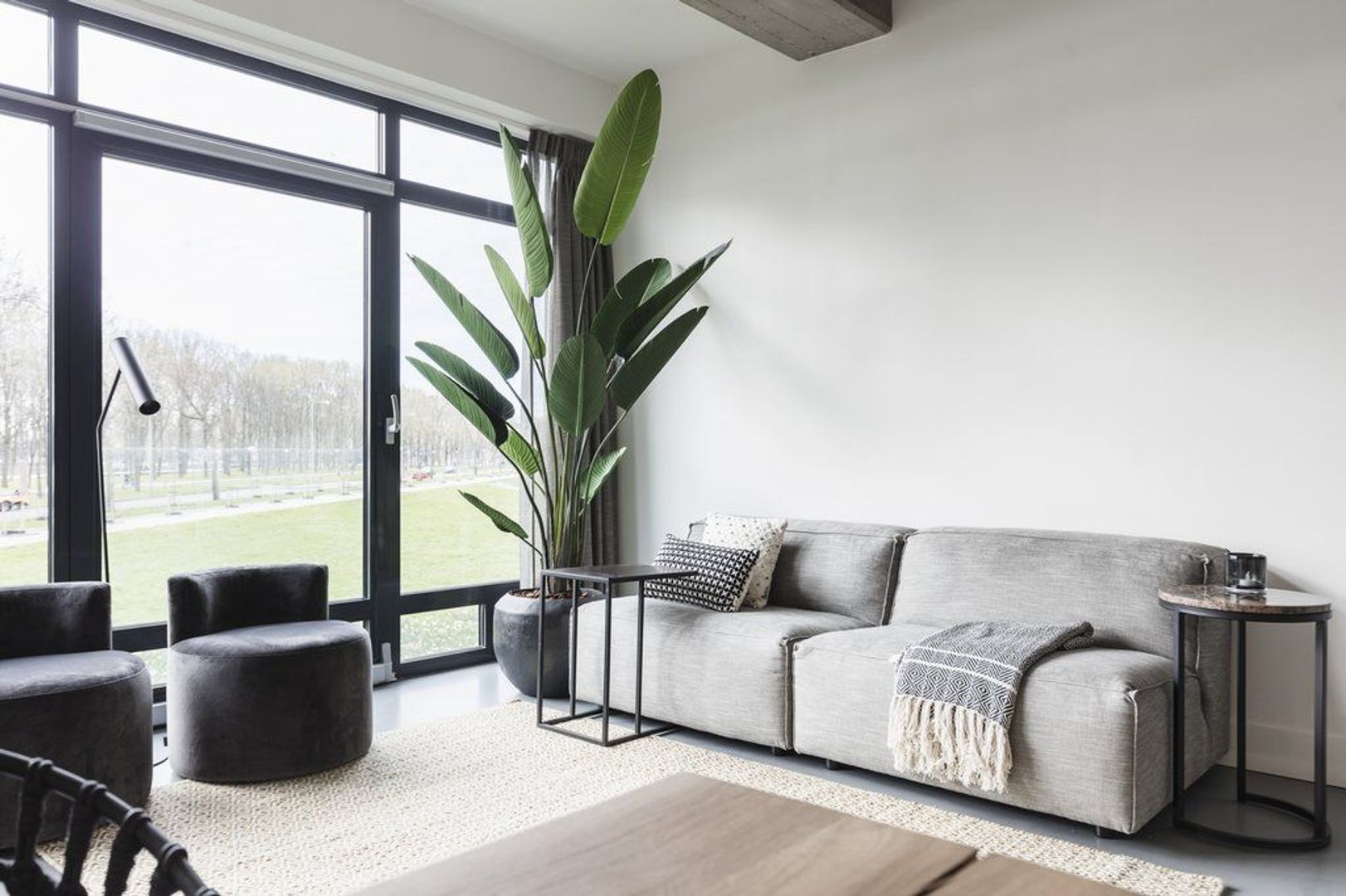 Burgemeester Hogguerstraat 1213, Amsterdam foto-11 blur