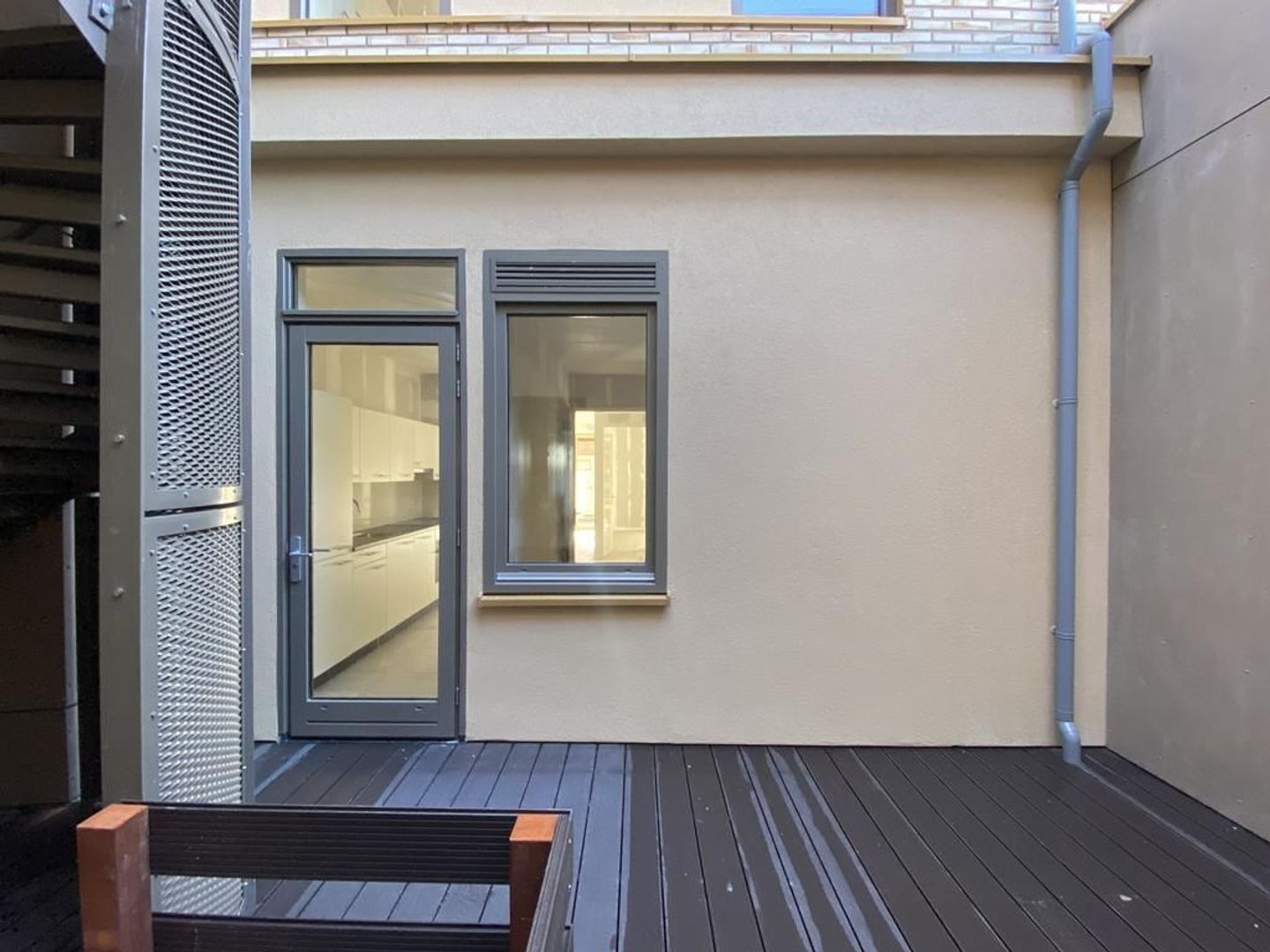 Plaats 56, Almere foto-1 blur