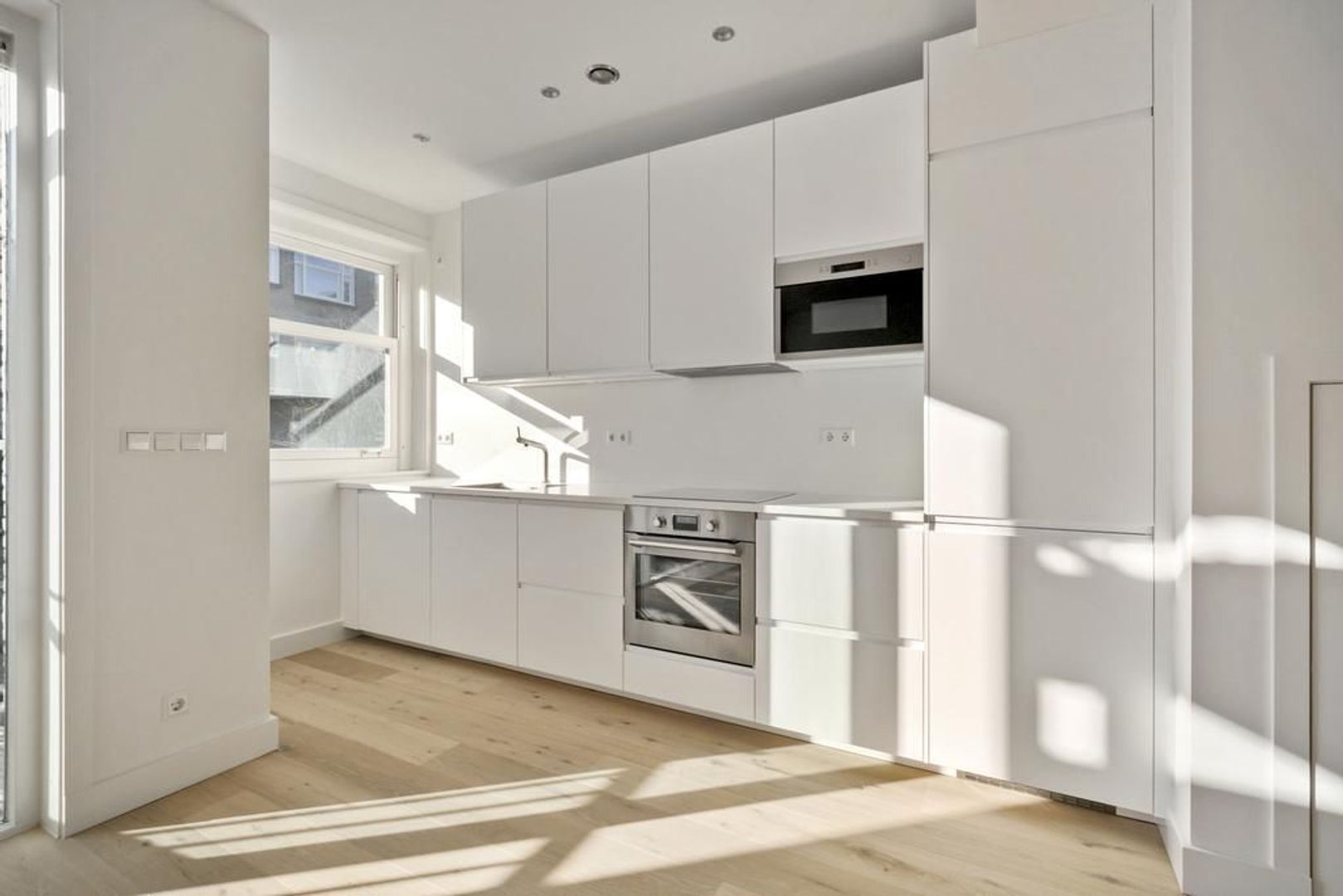 Laplacestraat 48 bv, Amsterdam foto-8 blur