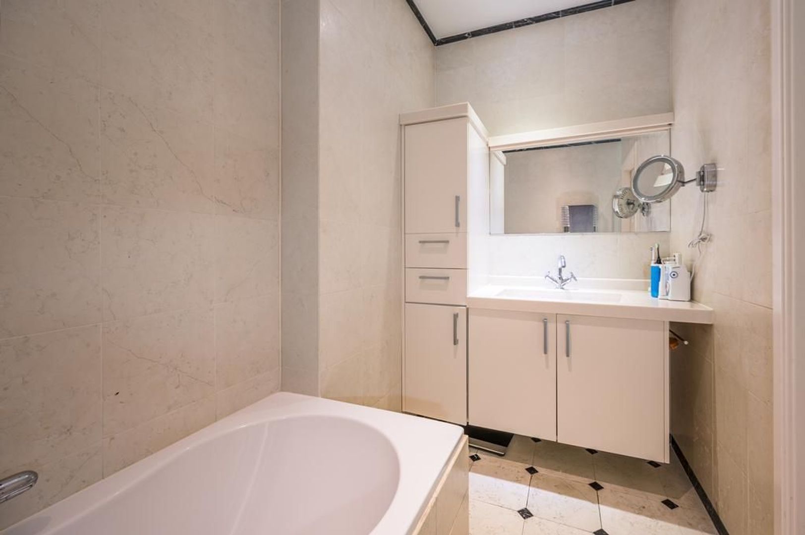 Leonardostraat 4 BV, Amsterdam foto-15 blur