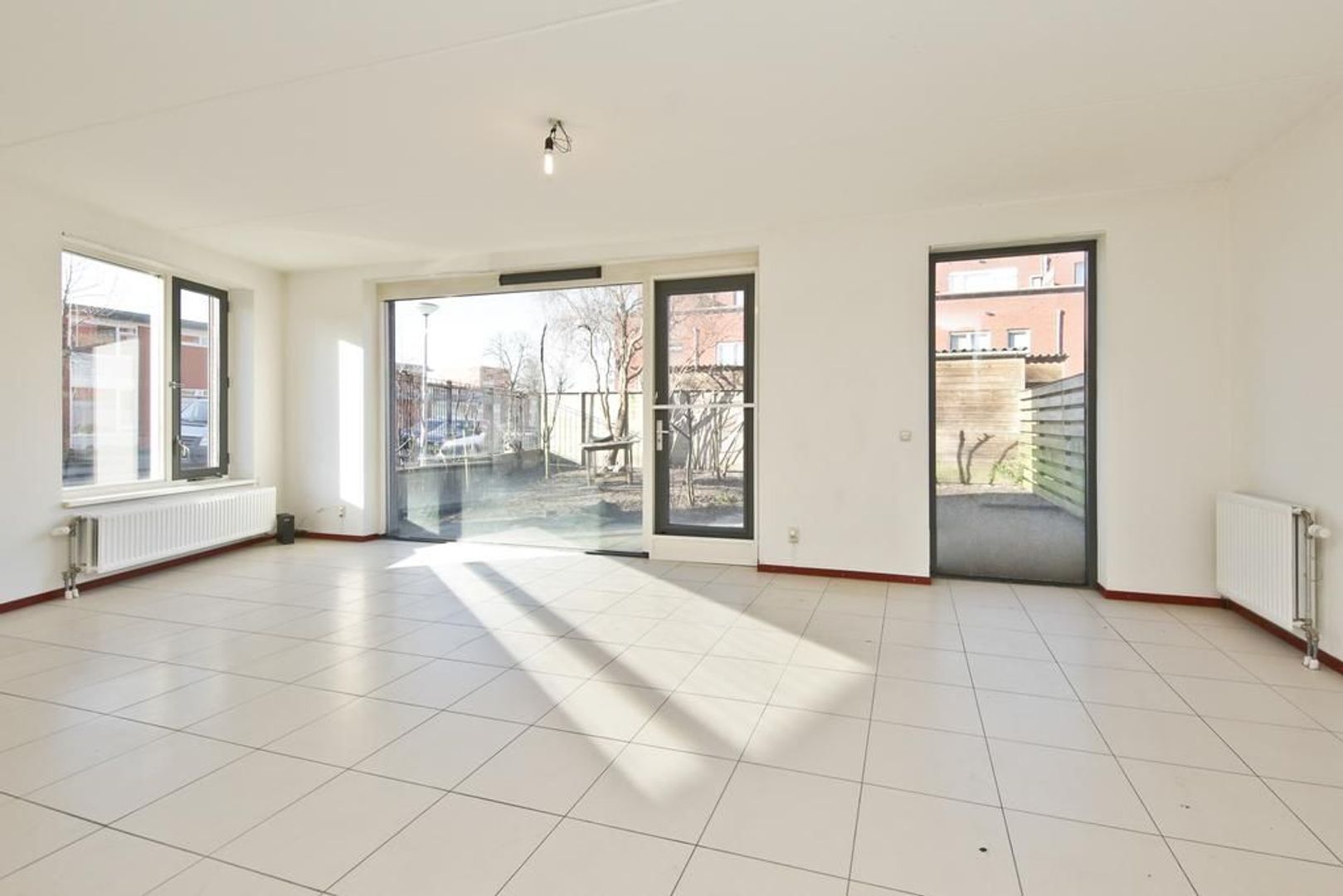 Van Karnebeekstraat 10, Amsterdam foto-1 blur