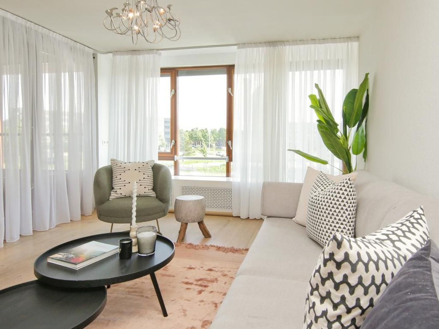 Pieter Calandlaan 638, Amsterdam foto-1 blur