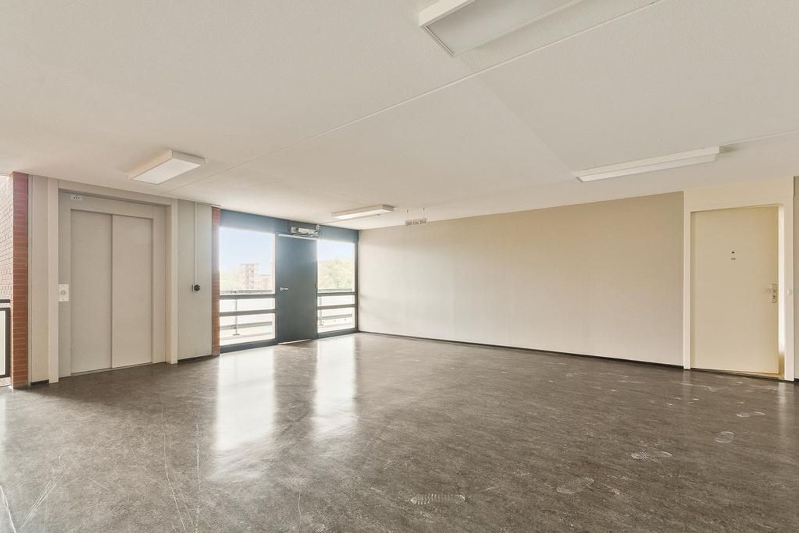 Oeverpad 259, Amsterdam foto-26 blur