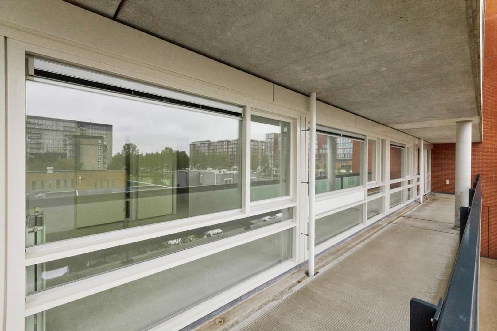 Oeverpad 259, Amsterdam foto-24 blur