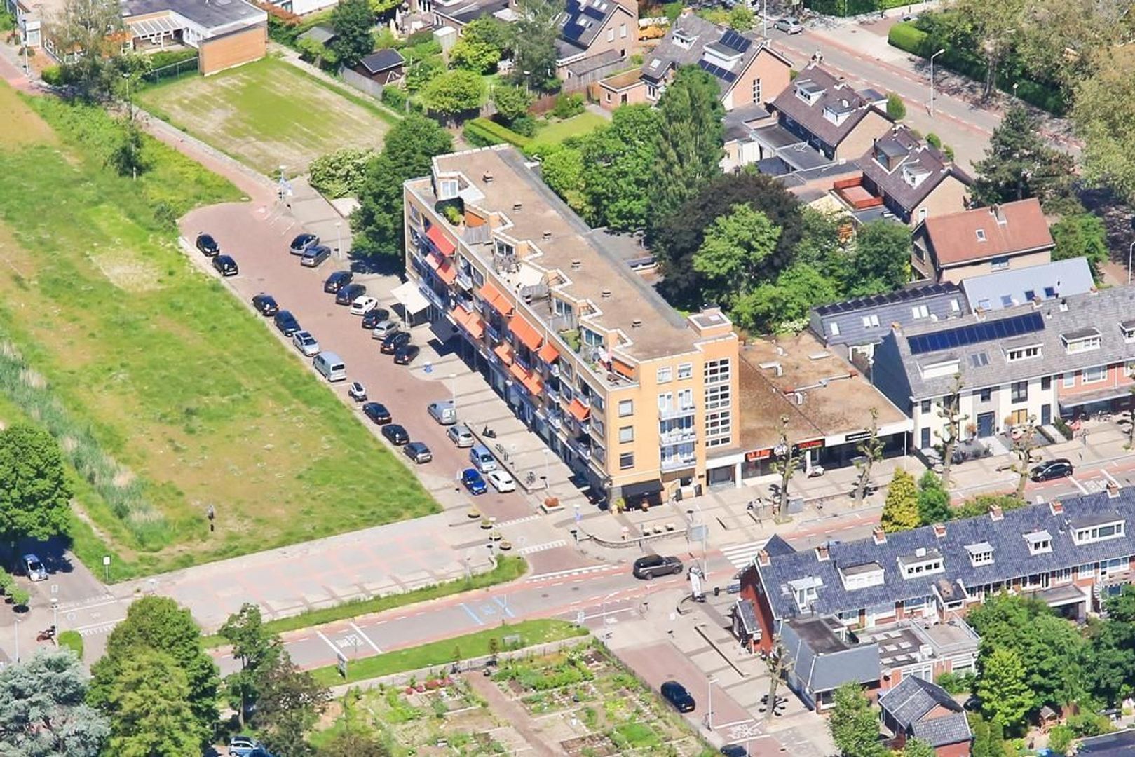 Arendstraat 33, Badhoevedorp foto-40 blur