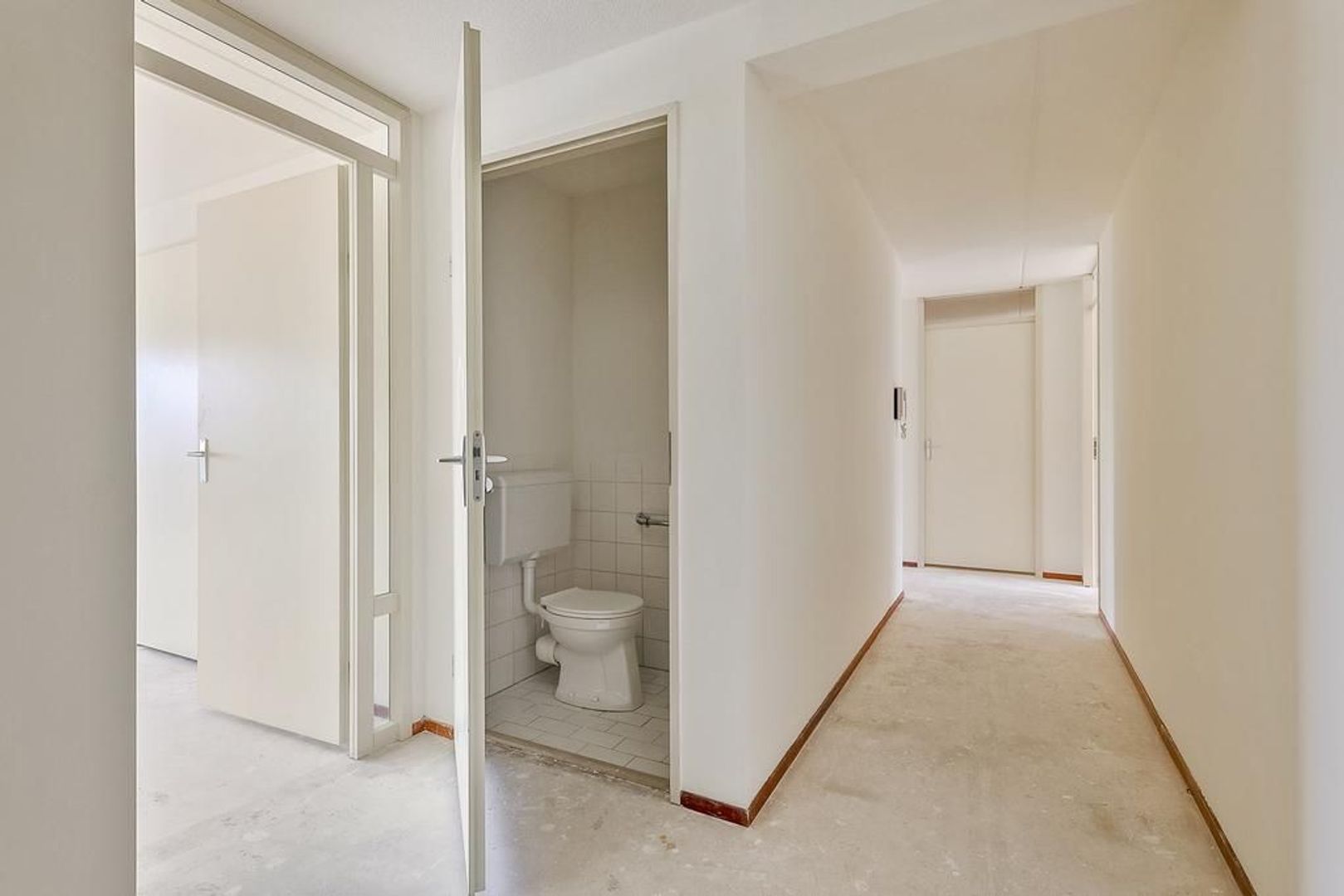 Oeverpad 244, Amsterdam foto-16 blur