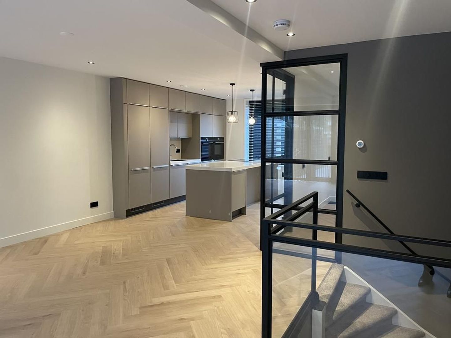 Hoofdweg 65 H, Amsterdam foto-1 blur