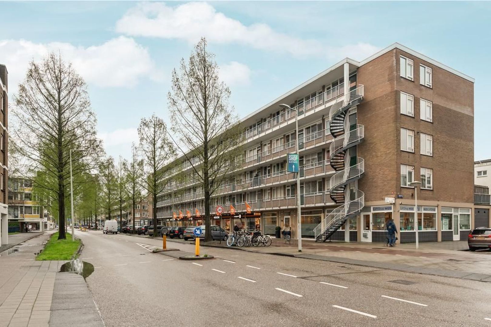 Arent Janszoon Ernststraat 685, Amsterdam foto-30 blur