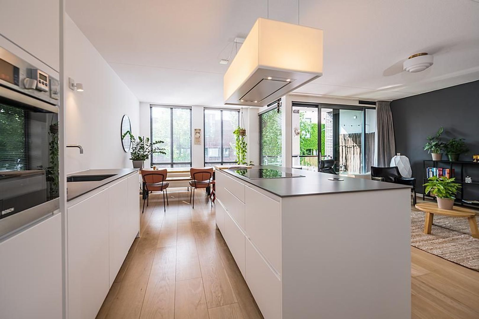 Fritz Dietrich Kahlenbergstraat 71, Amsterdam foto-2 blur