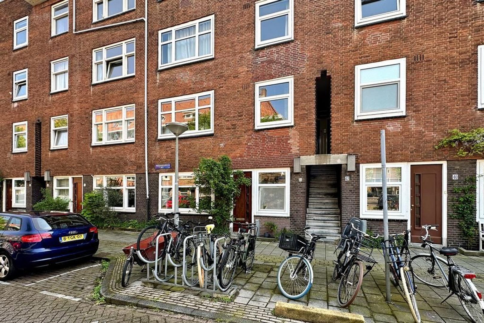 Paramariboplein 44 1, Amsterdam foto-33 blur