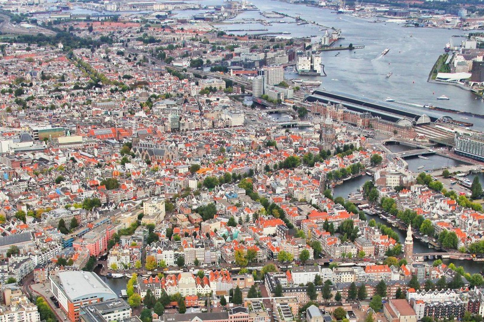 Oudezijds Voorburgwal 113 B, Amsterdam foto-20 blur