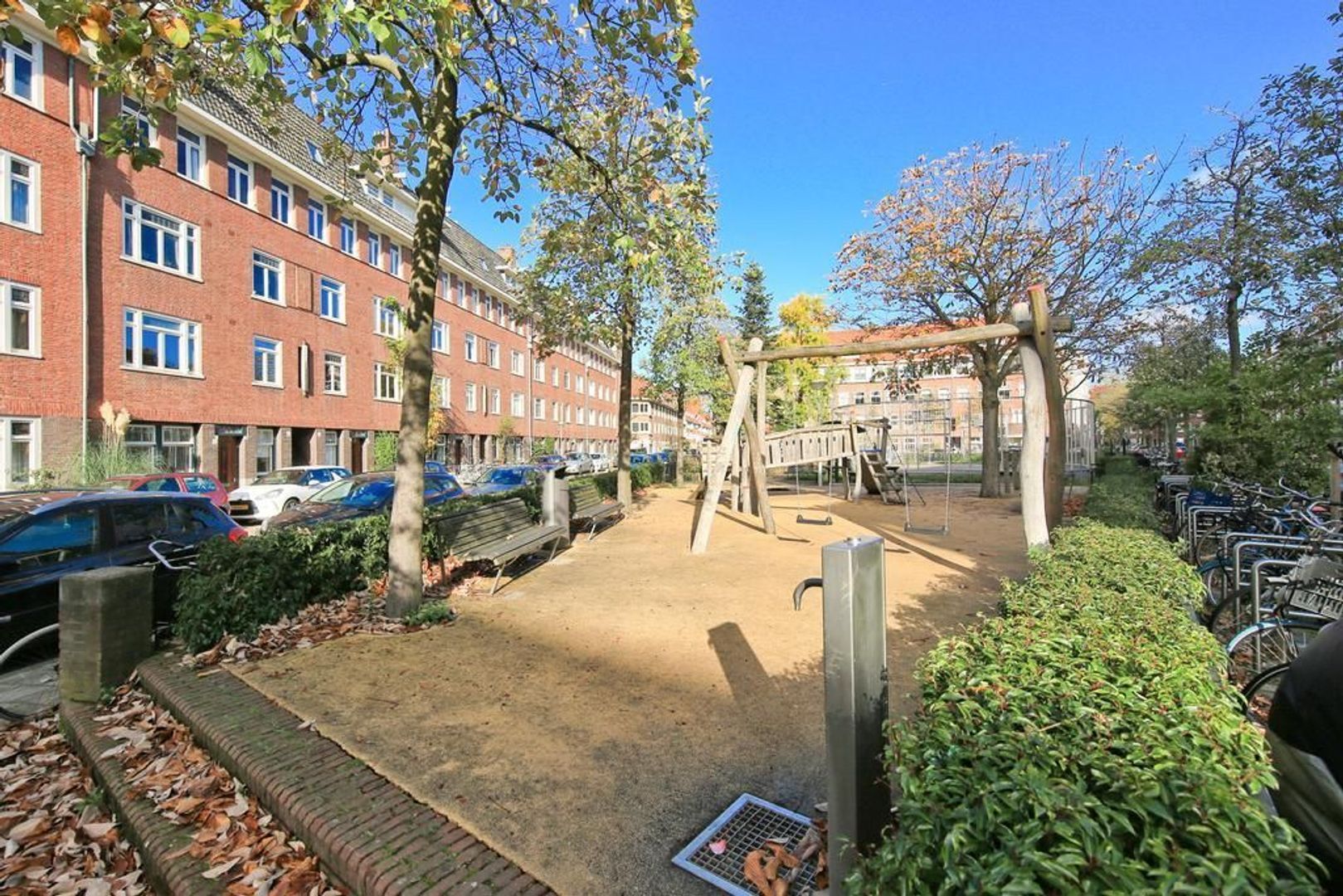 Paramariboplein 55, Amsterdam foto-38 blur