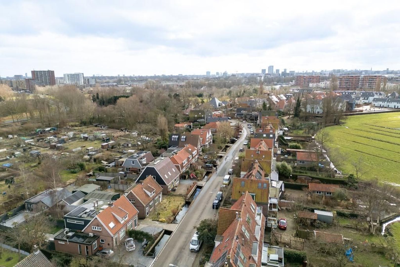 Kadoelenweg 183, Amsterdam foto-9 blur