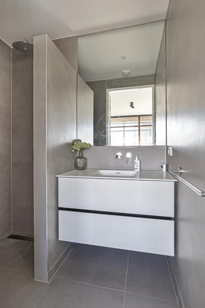 Burgemeester Hogguerstraat 1193, Amsterdam foto-20 blur