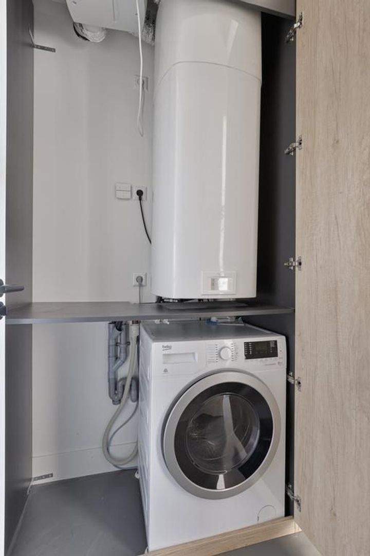 Burgemeester Hogguerstraat 1193, Amsterdam foto-22 blur