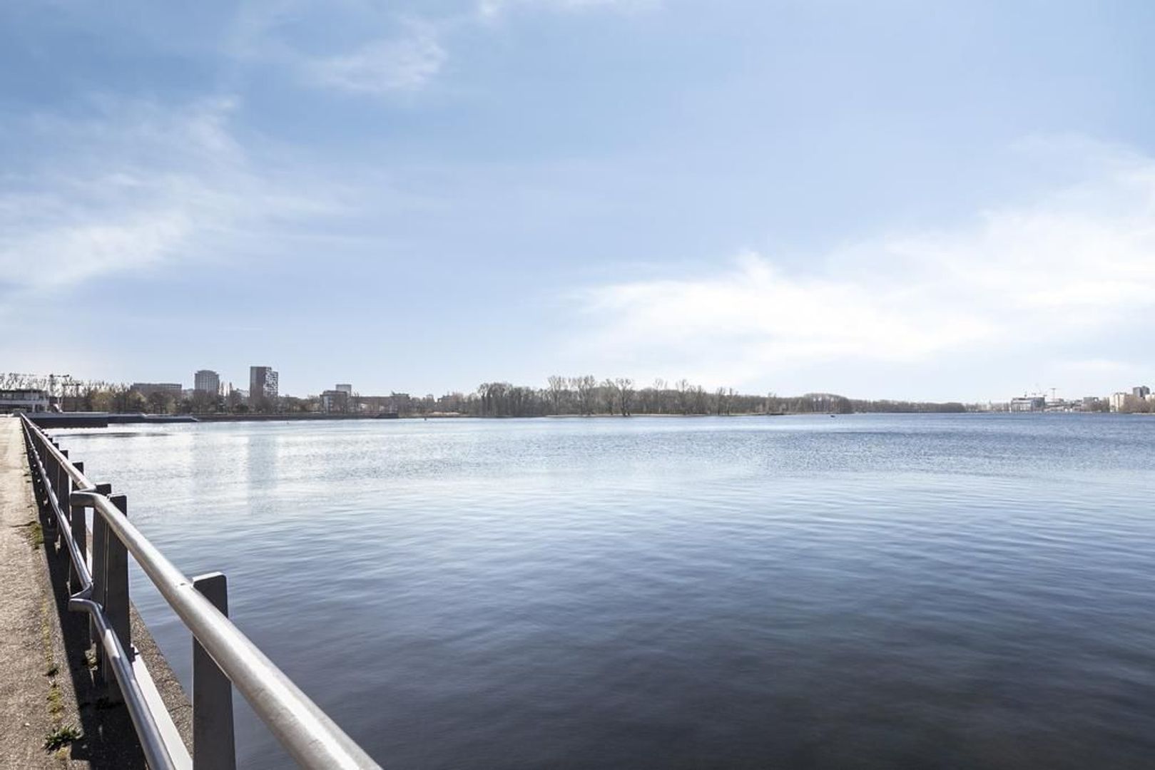 Burgemeester Hogguerstraat 1193, Amsterdam foto-32 blur