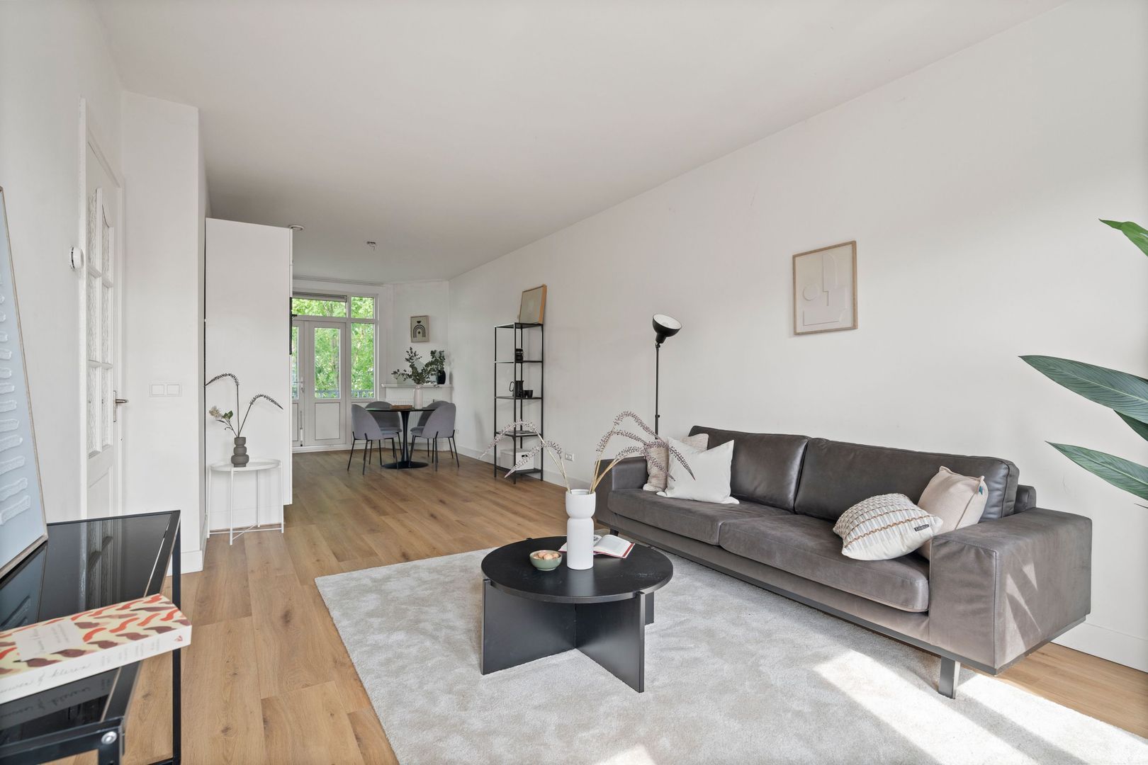 Paramariboplein 45 3, Amsterdam foto-3 blur