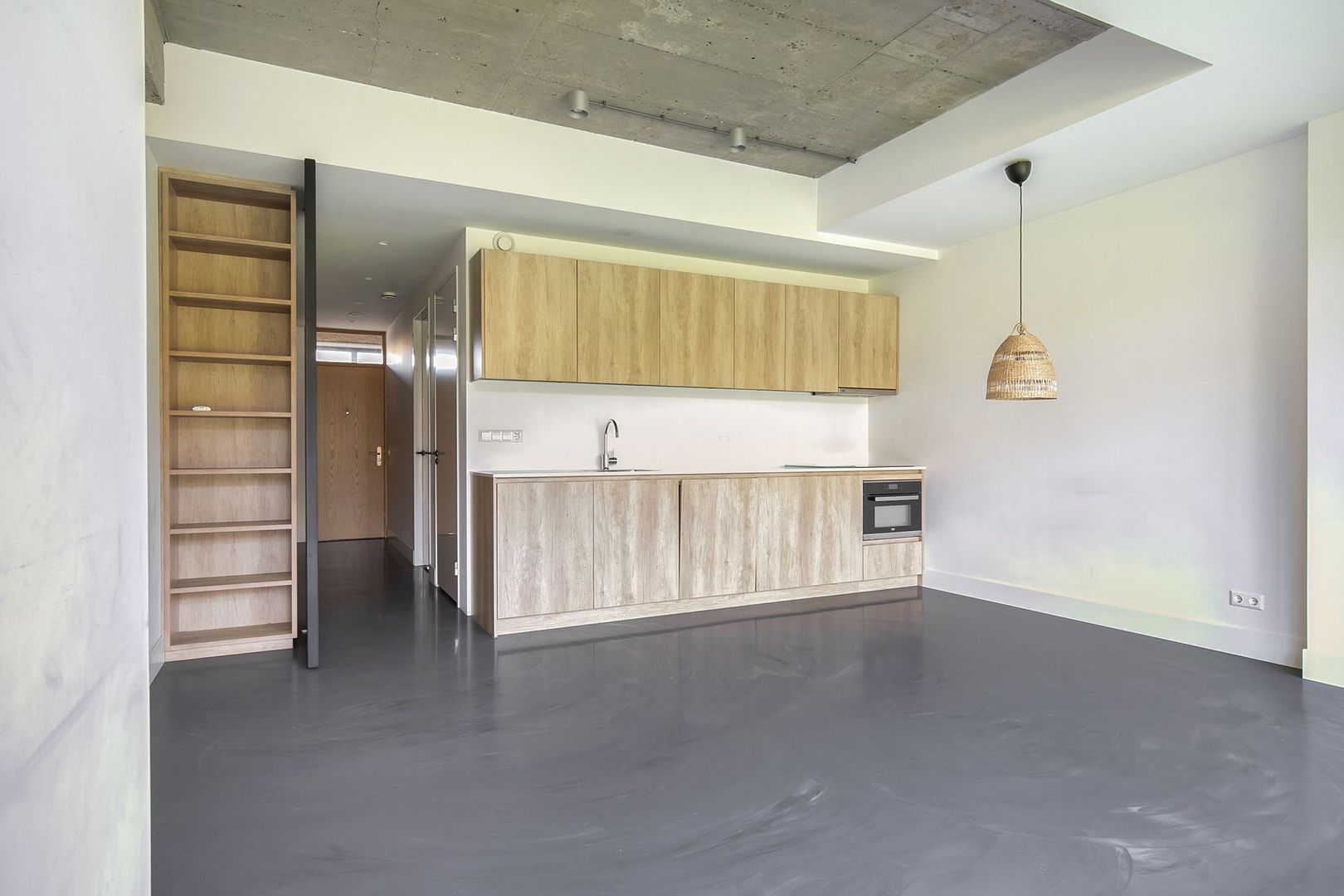 Burgemeester Hogguerstraat 1221, Amsterdam foto-2 blur