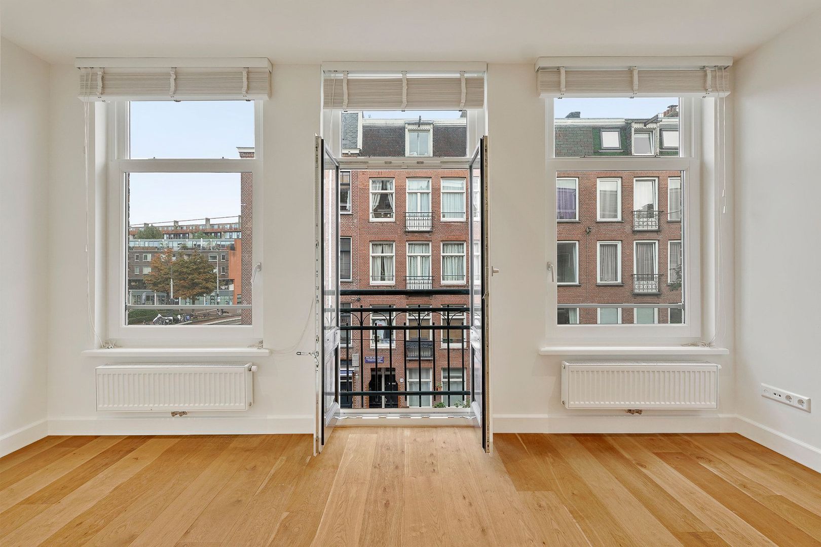 Van der Hoopstraat 127 3, Amsterdam foto-8 blur