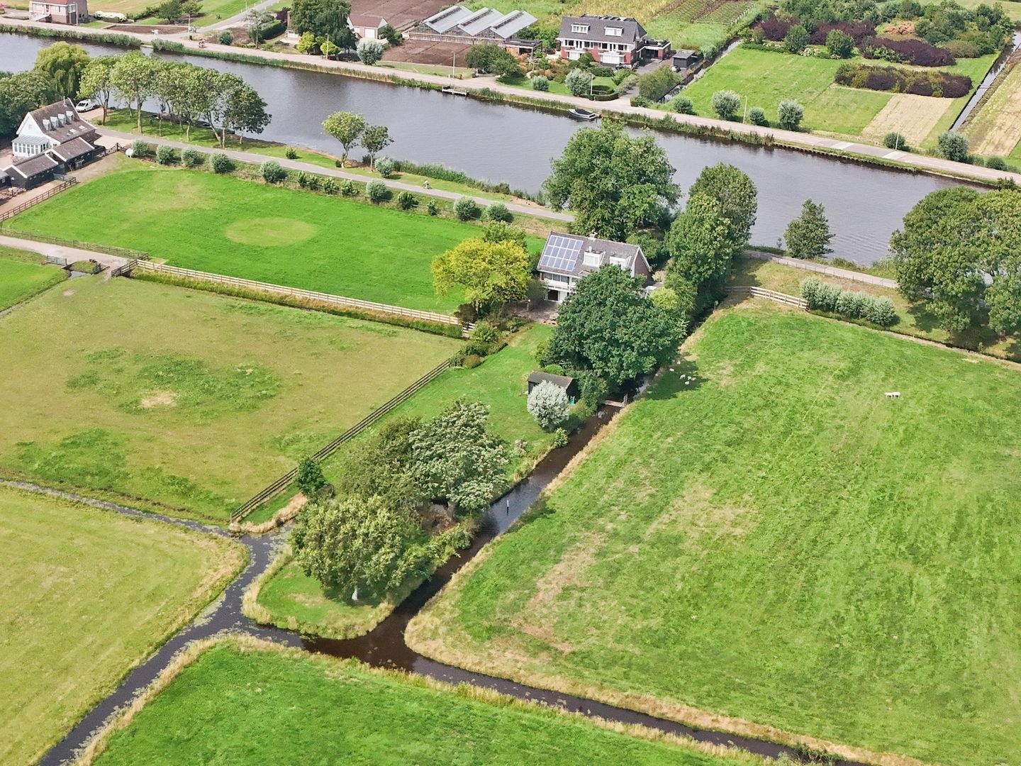 Rondehoep West 43 A, Ouderkerk Aan De Amstel foto-40 blur