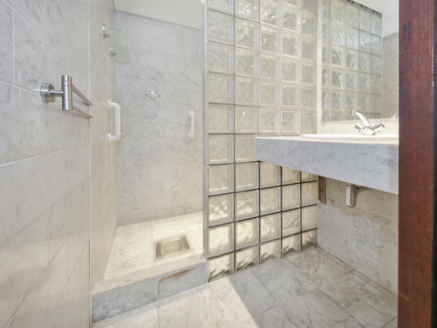 Rondehoep West 43 A, Ouderkerk Aan De Amstel foto-61 blur