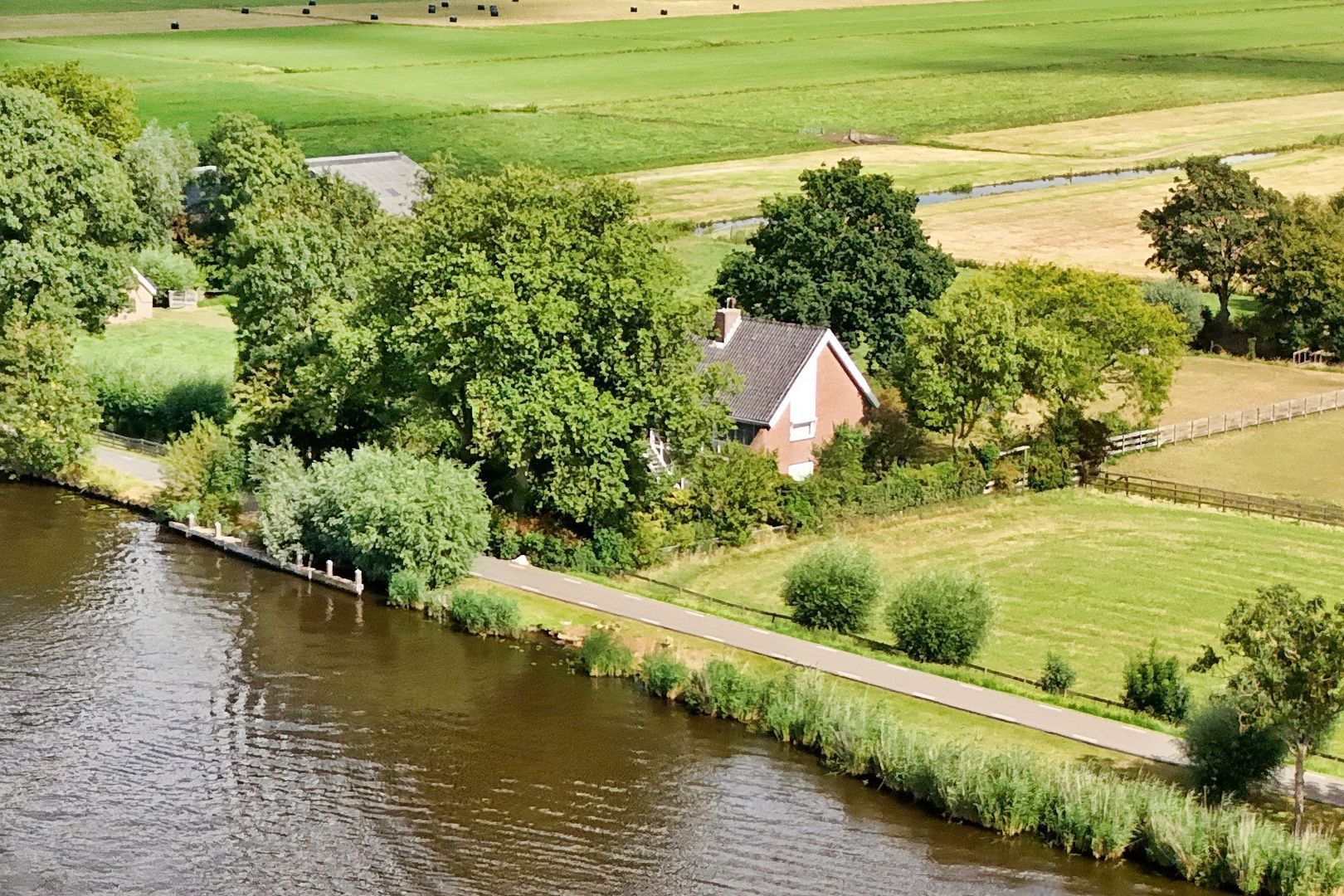 Rondehoep West 43 A, Ouderkerk Aan De Amstel foto-96 blur