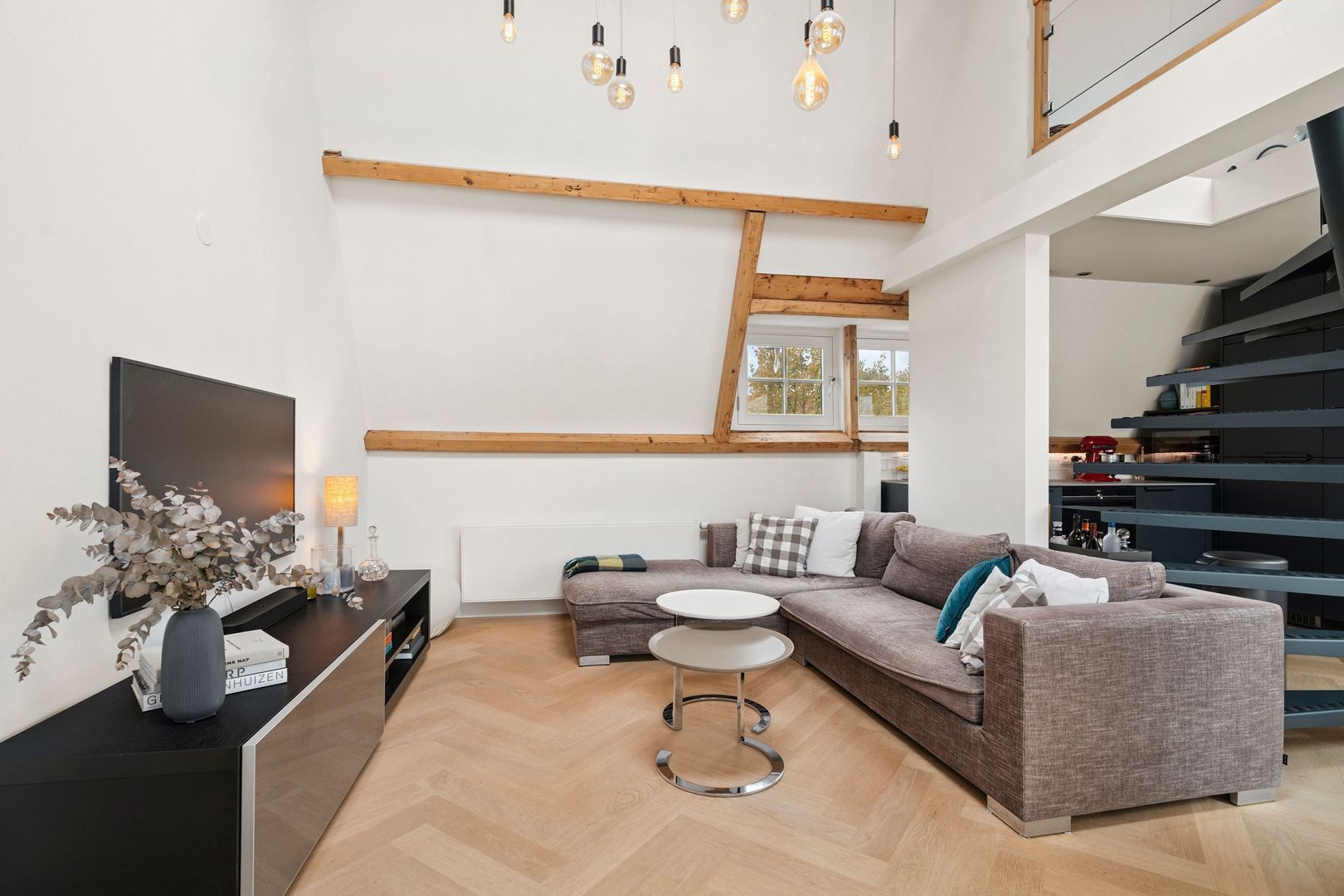 Van Tuyll van Serooskerkenweg 88 3, Amsterdam foto-19 blur