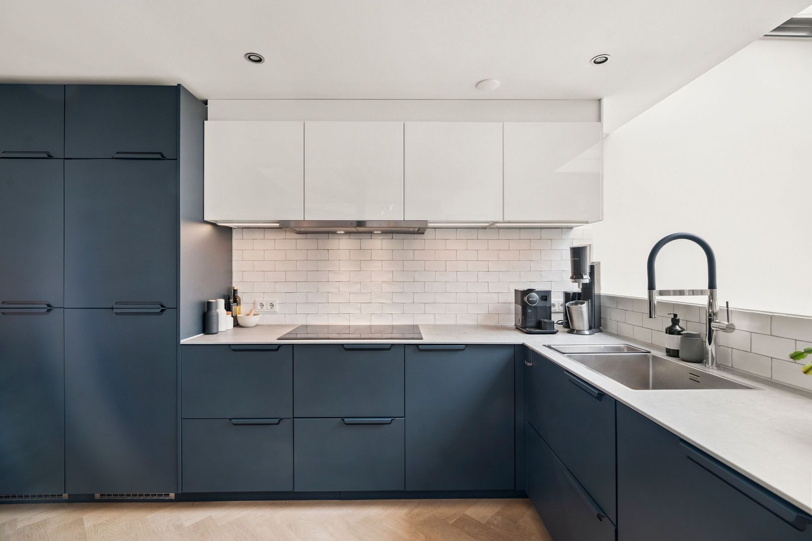 Van Tuyll van Serooskerkenweg 88 3, Amsterdam foto-28 blur