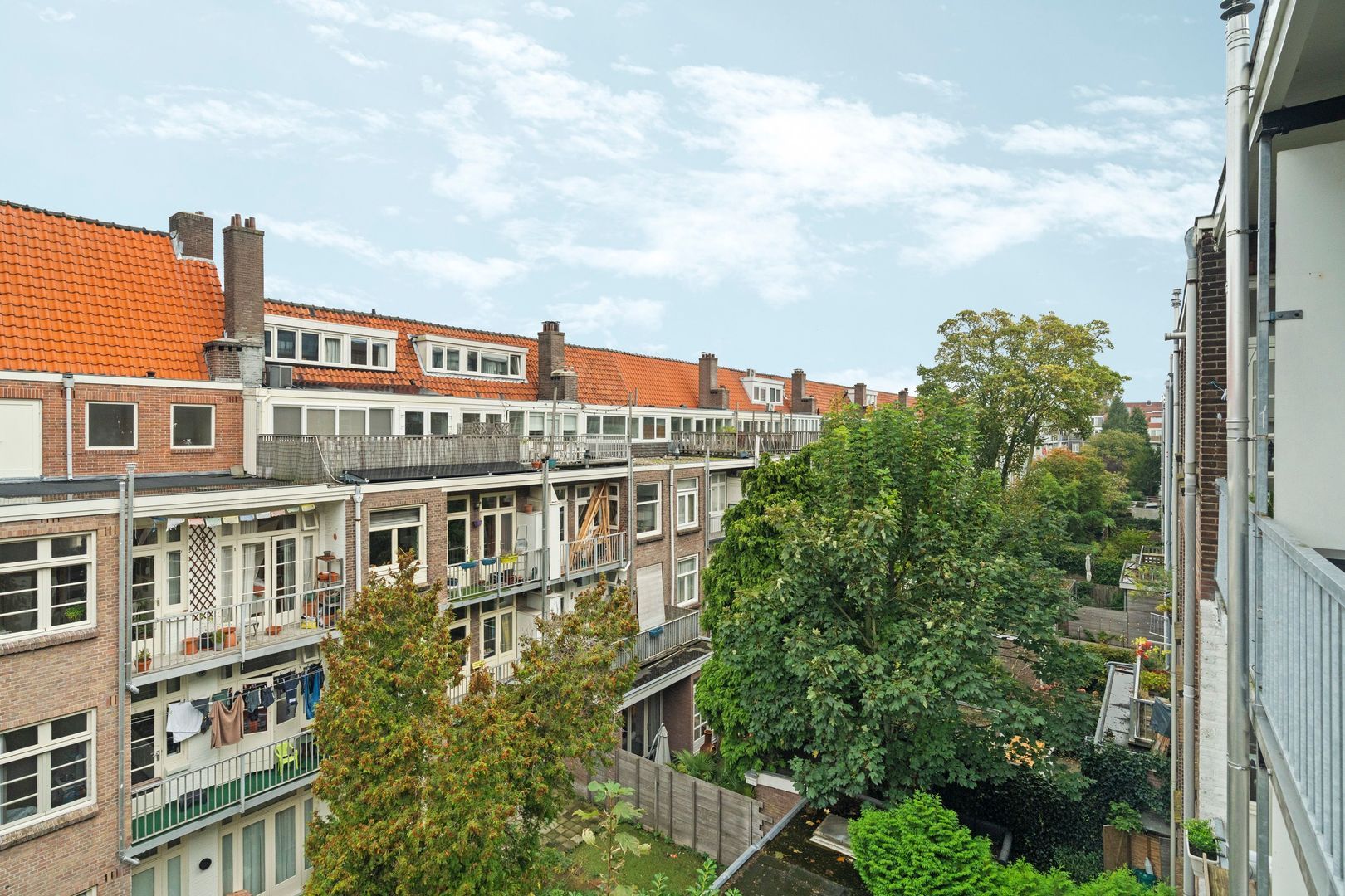 Van Tuyll van Serooskerkenweg 88 3, Amsterdam foto-42 blur