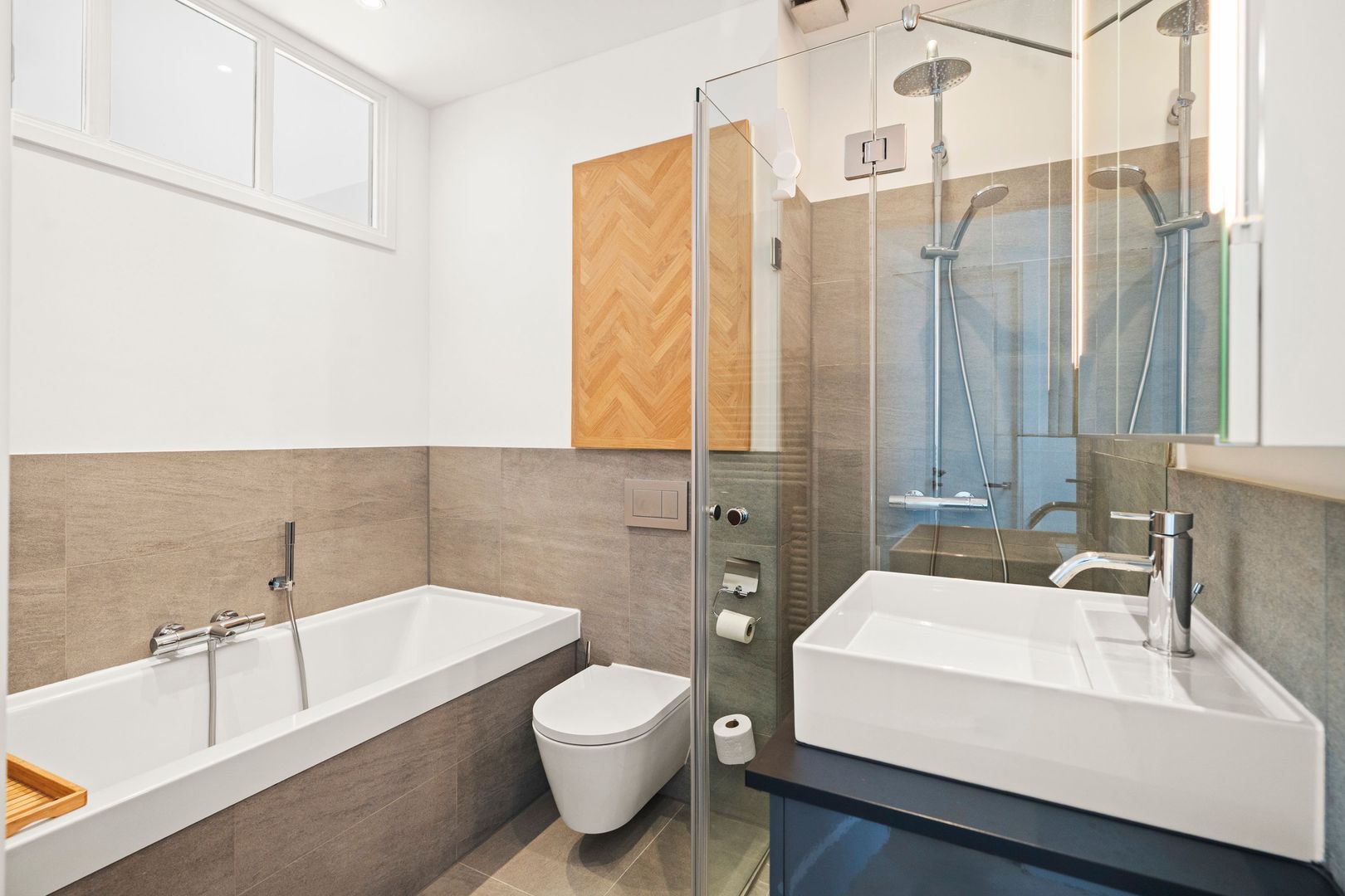 Van Tuyll van Serooskerkenweg 88 3, Amsterdam foto-10 blur