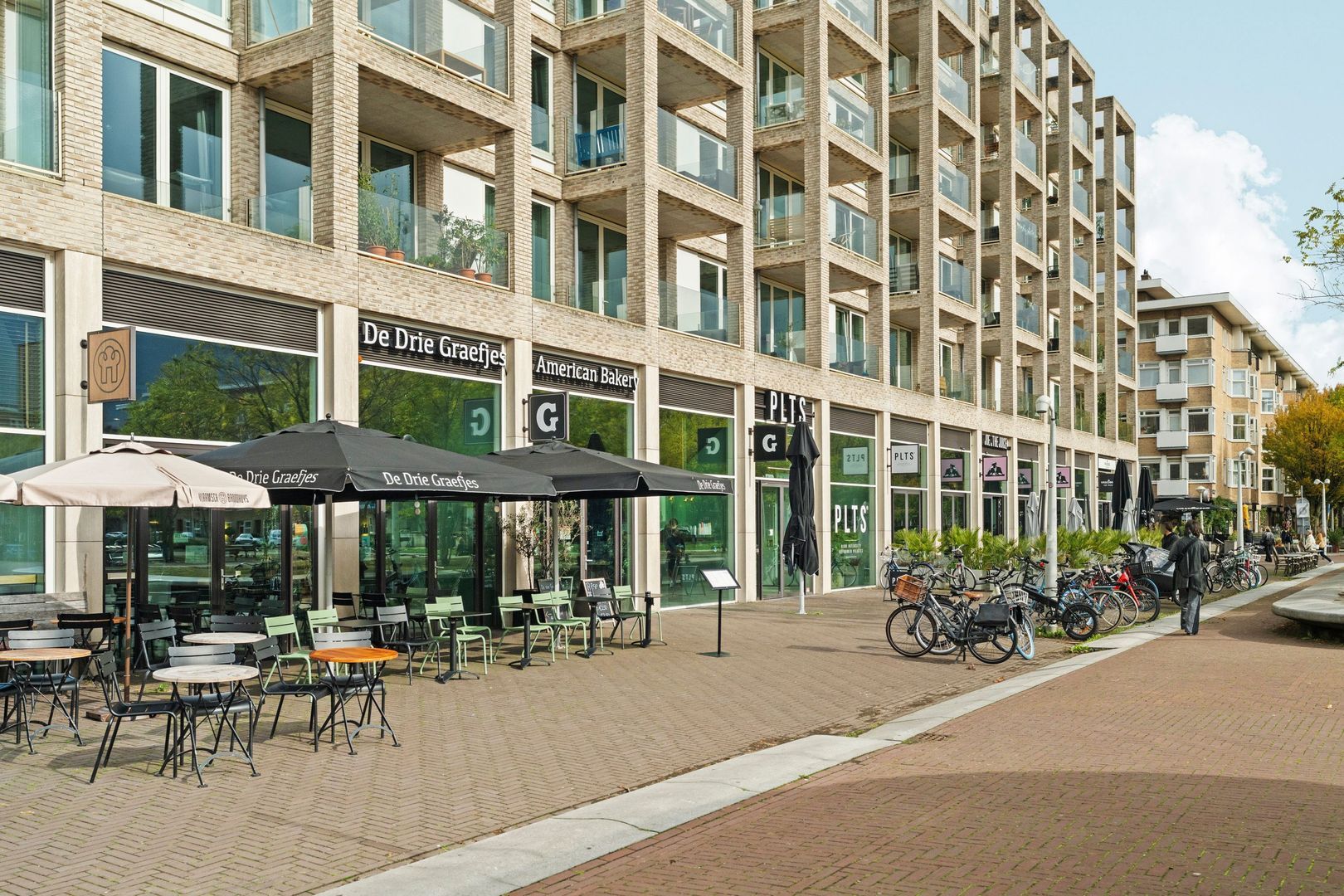 Van Tuyll van Serooskerkenweg 88 3, Amsterdam foto-45 blur