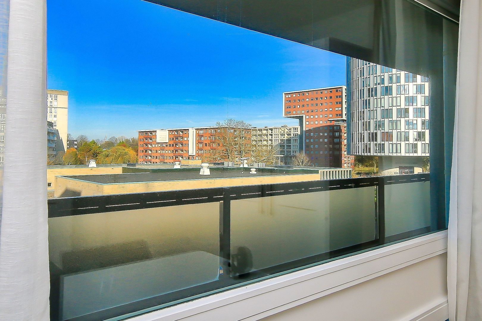 Oeverpad 259, Amsterdam foto-27 blur