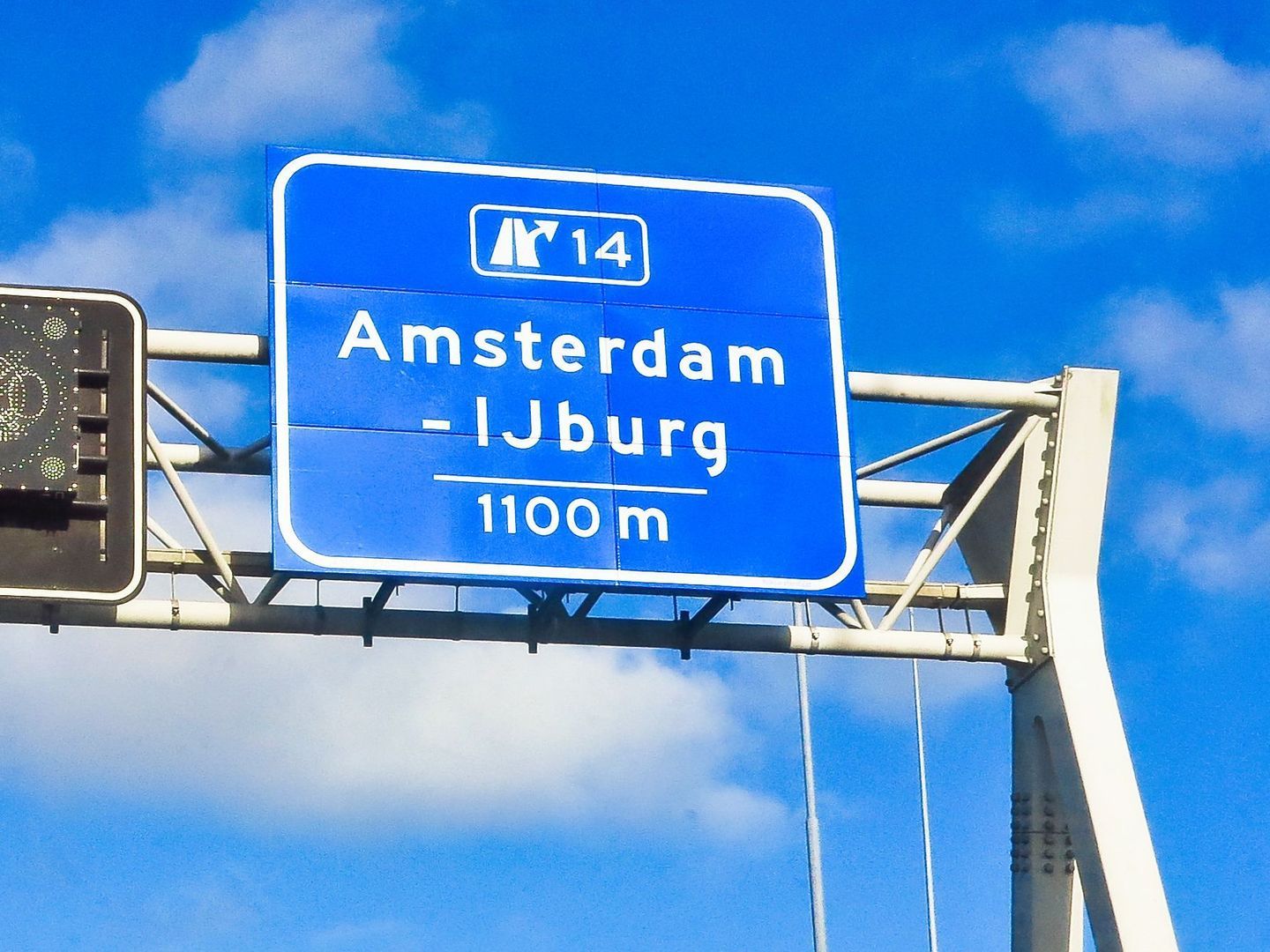 Oeverzeggestraat 36, Amsterdam foto-60 blur