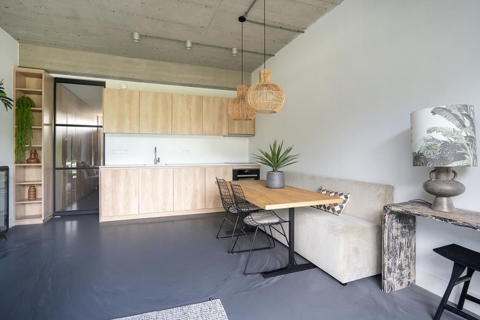 Burgemeester Hogguerstraat 1197, Amsterdam foto-3 blur