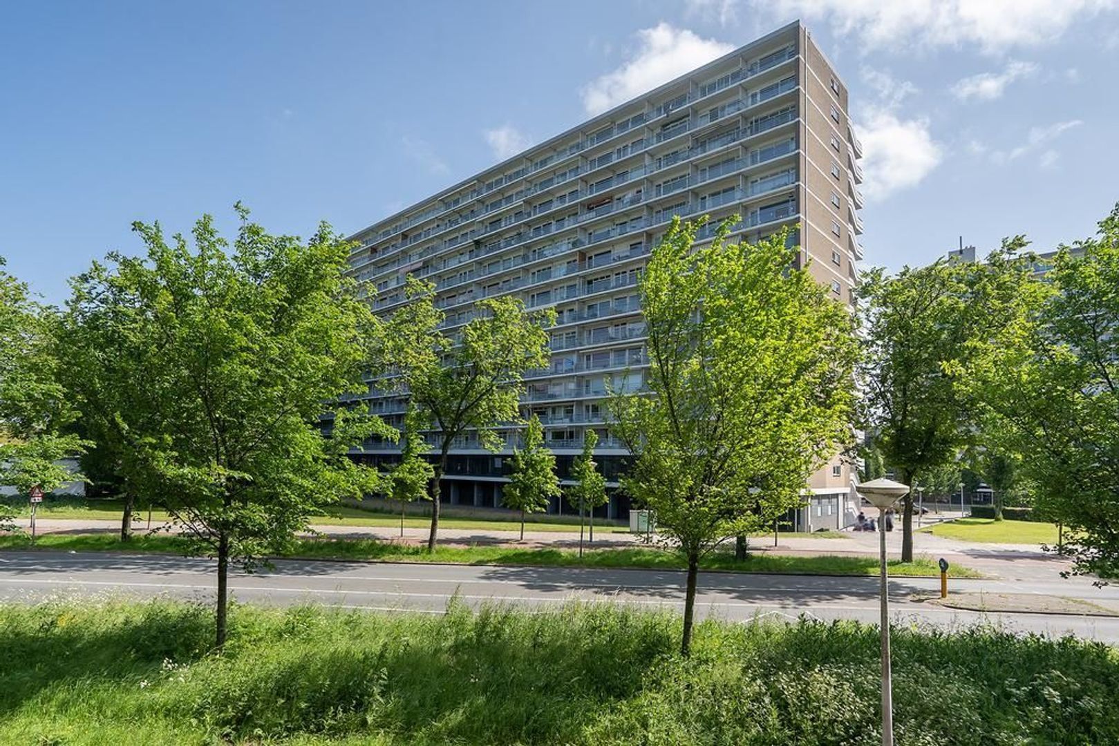 Burgemeester Hogguerstraat 1197, Amsterdam foto-16 blur