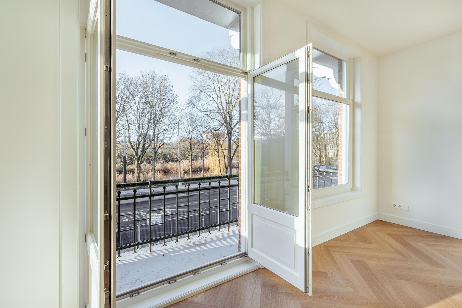 Middenweg 79 A 1, Amsterdam foto-11 blur