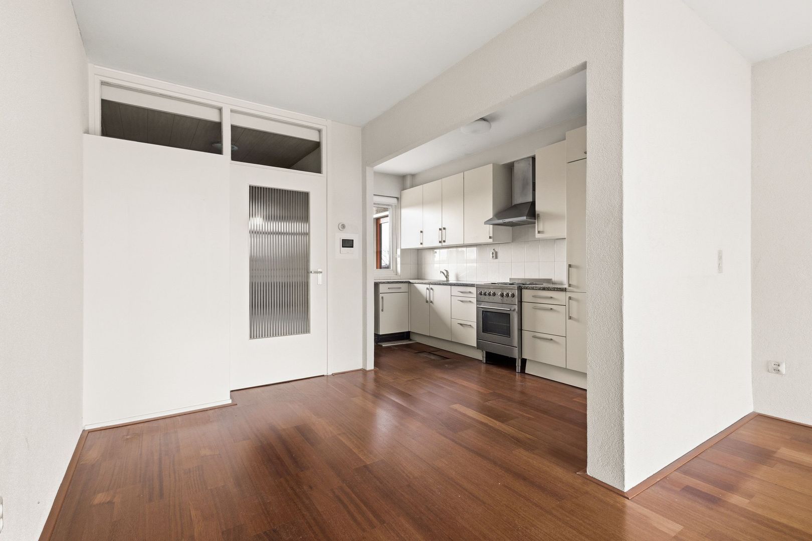 Elpermeer 92, Amsterdam foto-8 blur