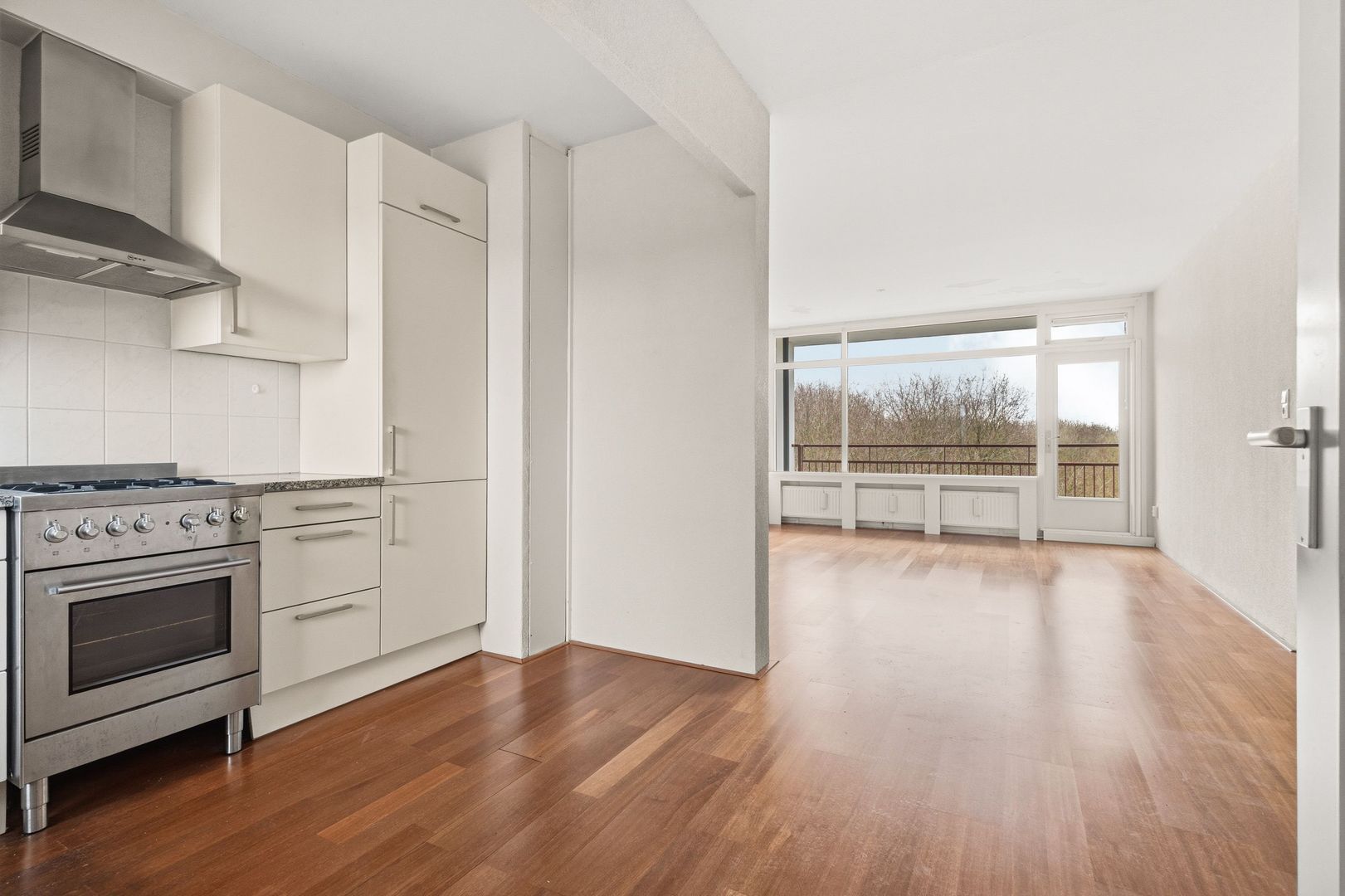 Elpermeer 92, Amsterdam foto-10 blur