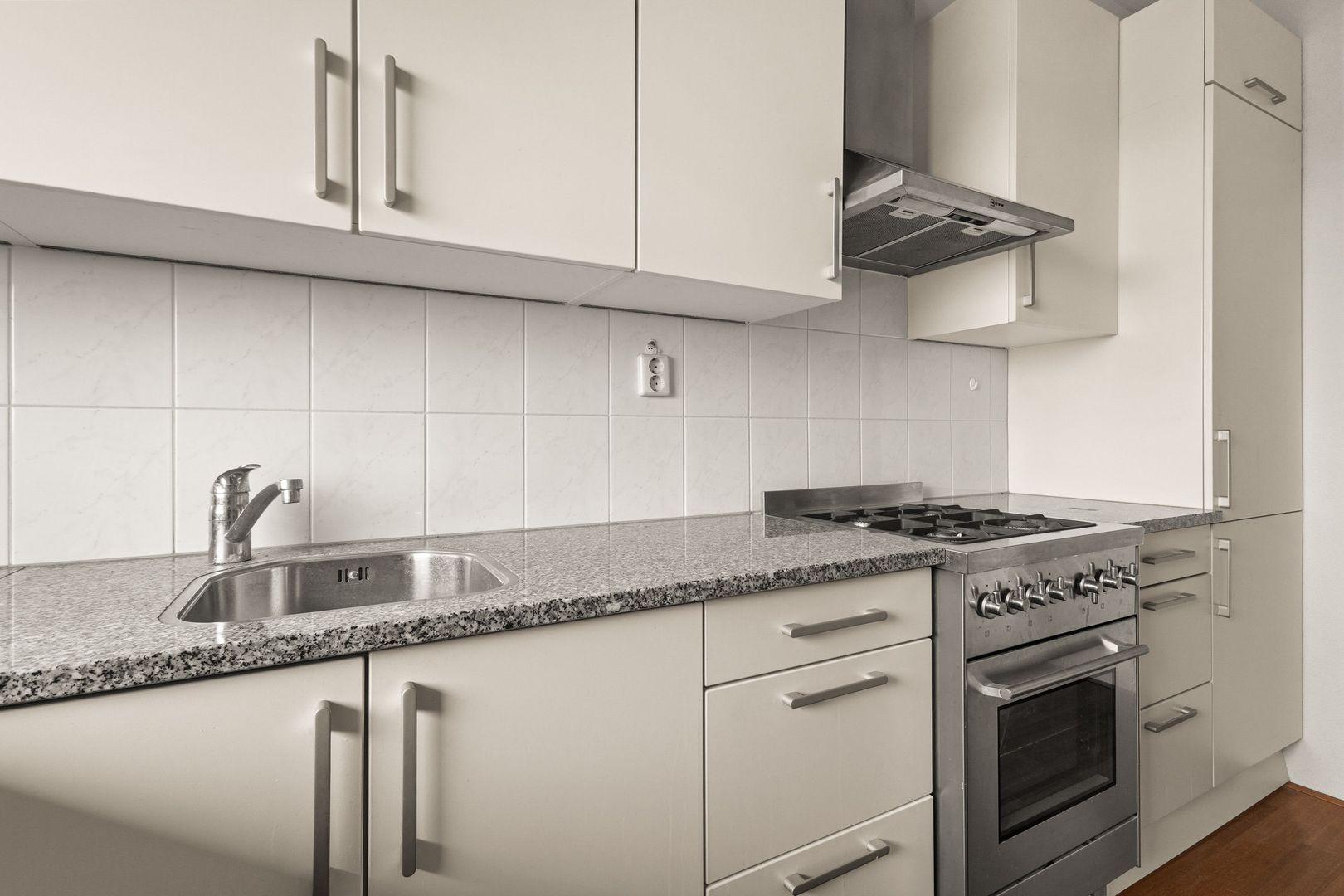 Elpermeer 92, Amsterdam foto-12 blur